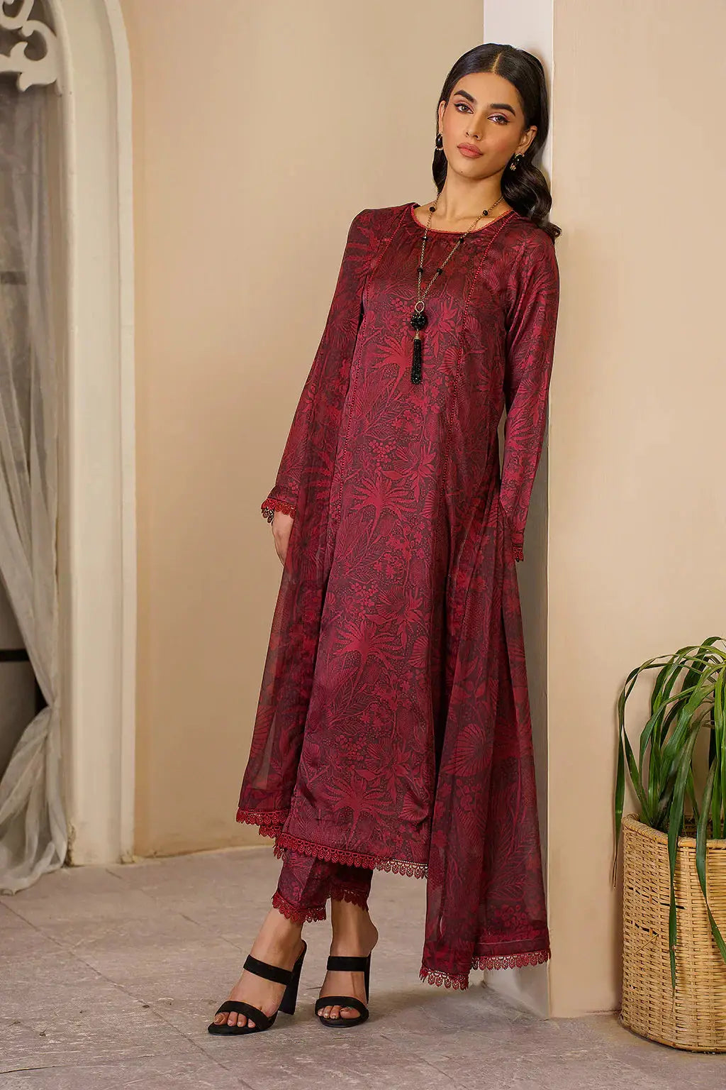 Zarif | Prints 24 | ZSP 01 ZONA - Pakistani Designer Dress - by Zarif | Type: Luxury - 100% Original at Saira Sultan