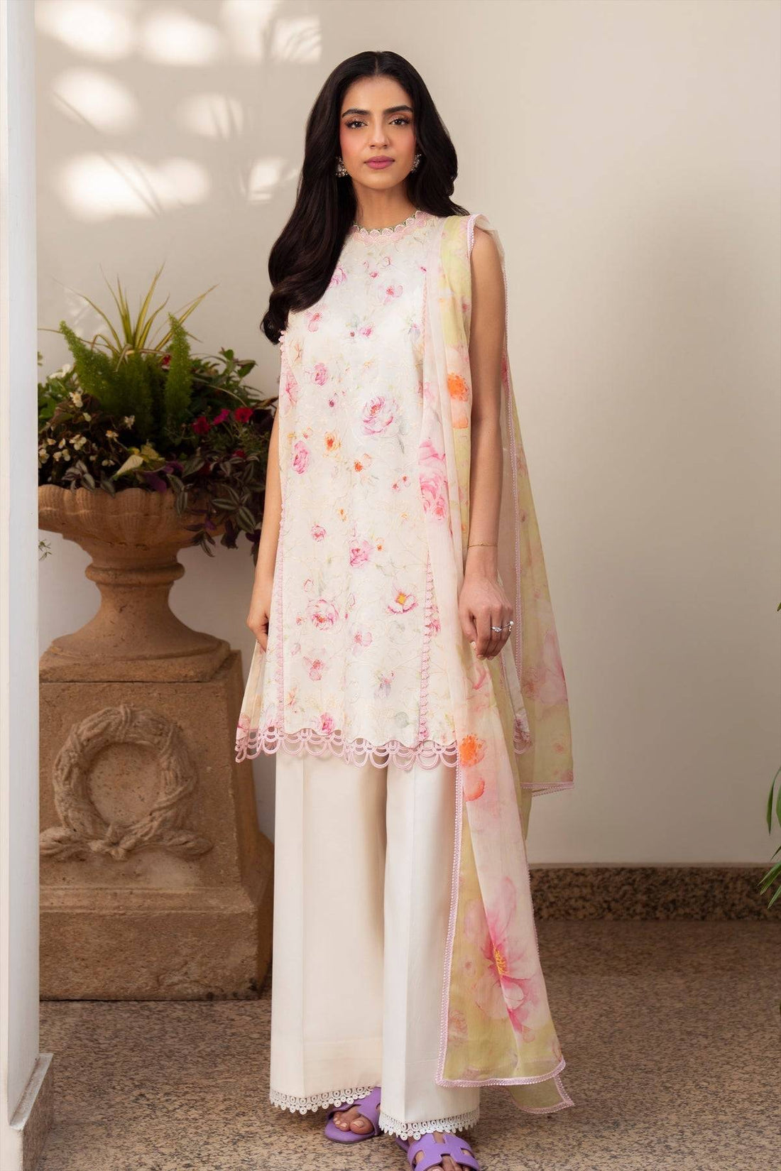 Sable Vogue | Lila Lawn 25 | SAL-04-25 - Pakistani Designer Dress - by Sable Vogue | Type: Ladies Clothes - 100% Original at Saira Sultan