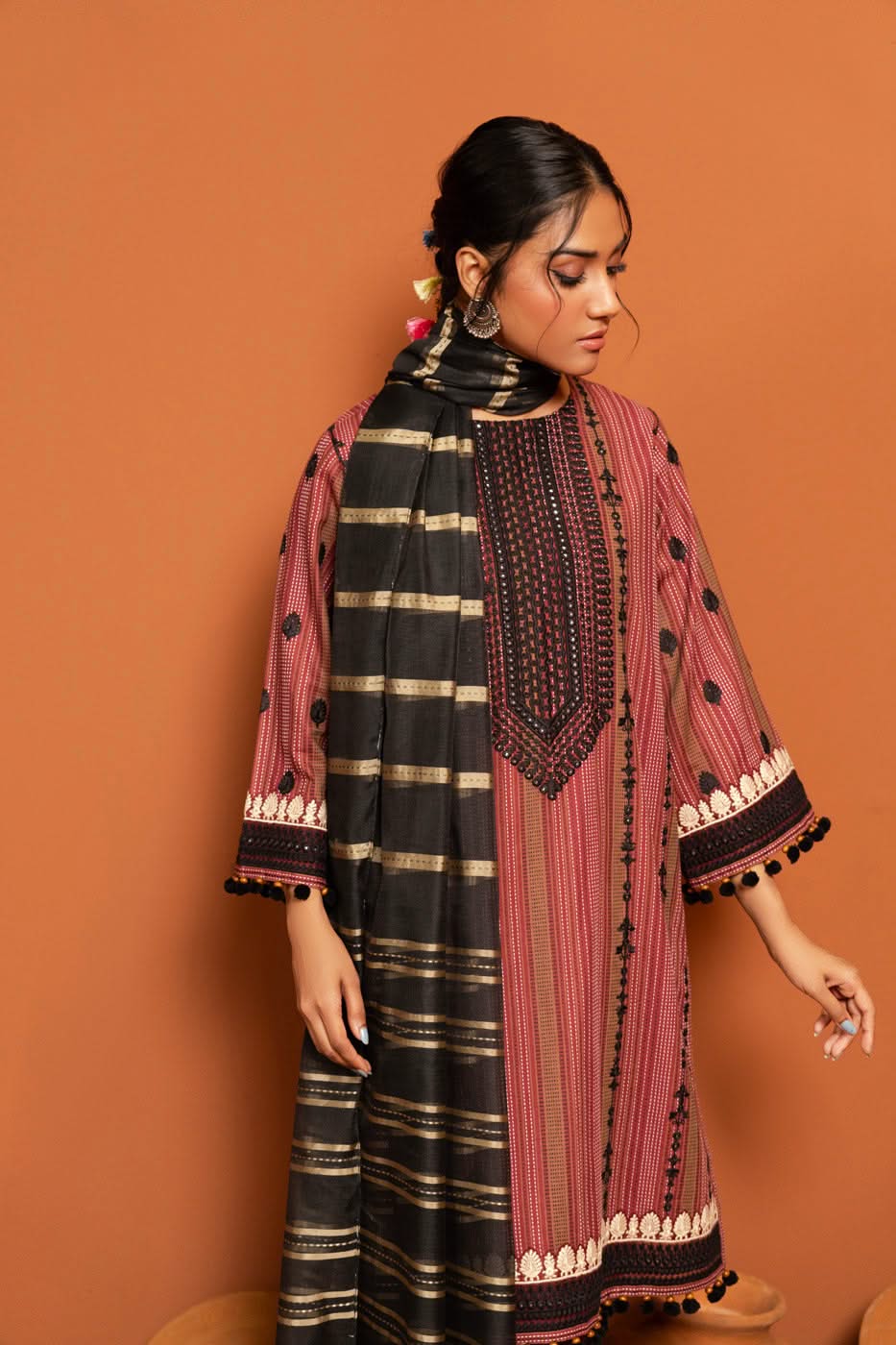 Al Karam | Susi Collection | SC-03-25 L Maroon Susi