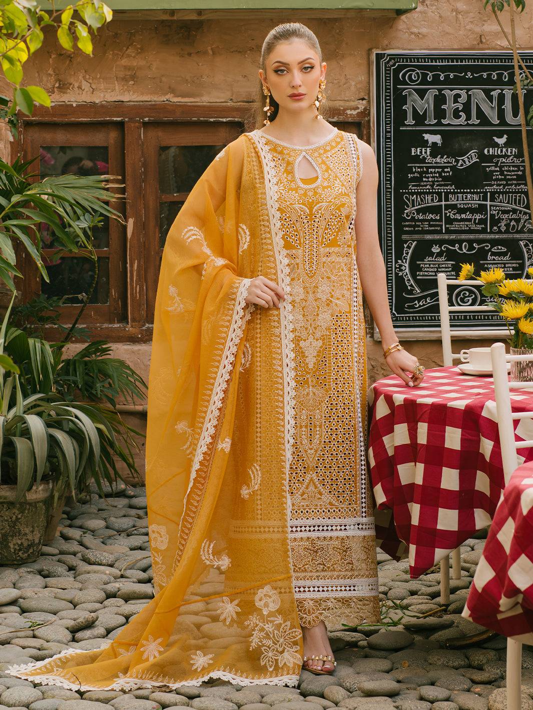 Mahnur | Mahrukh Eid Edit 24 | SUNFLOWER - Pakistani Designer Dress - by Mahnur | Type: Luxury - 100% Original at Saira Sultan
