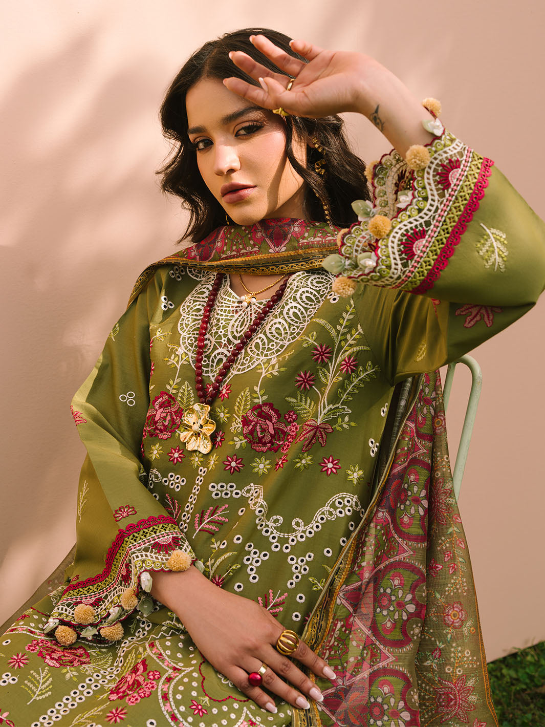 Mahnur | Dahlia Luxury Lawn 25 | Saage L Olive Green Lawn