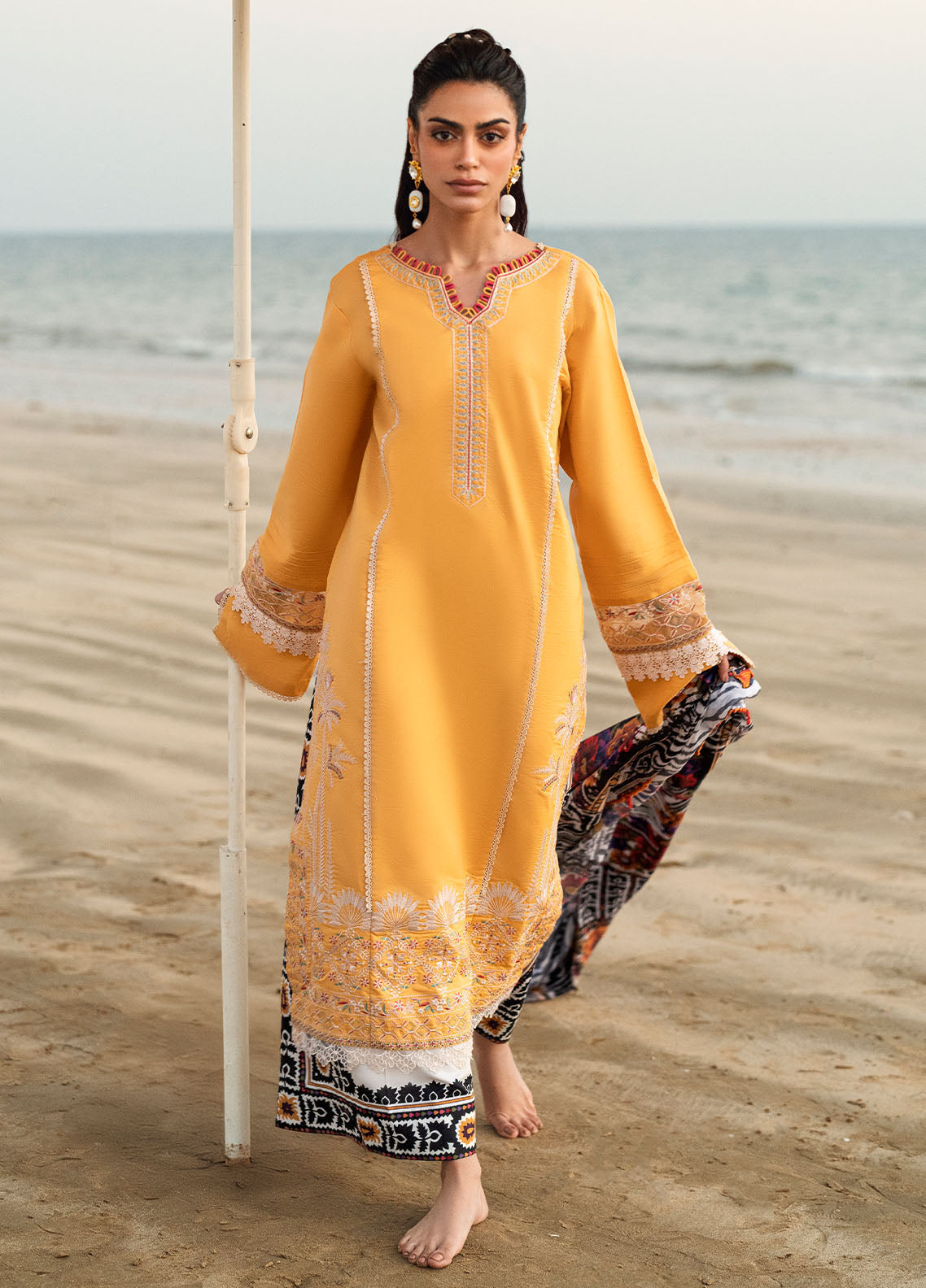 Sahane | Yaariyan Lawn Edit 25 | CT -20009 FEEHA - Yaariyan M Champagne Gold Lawn