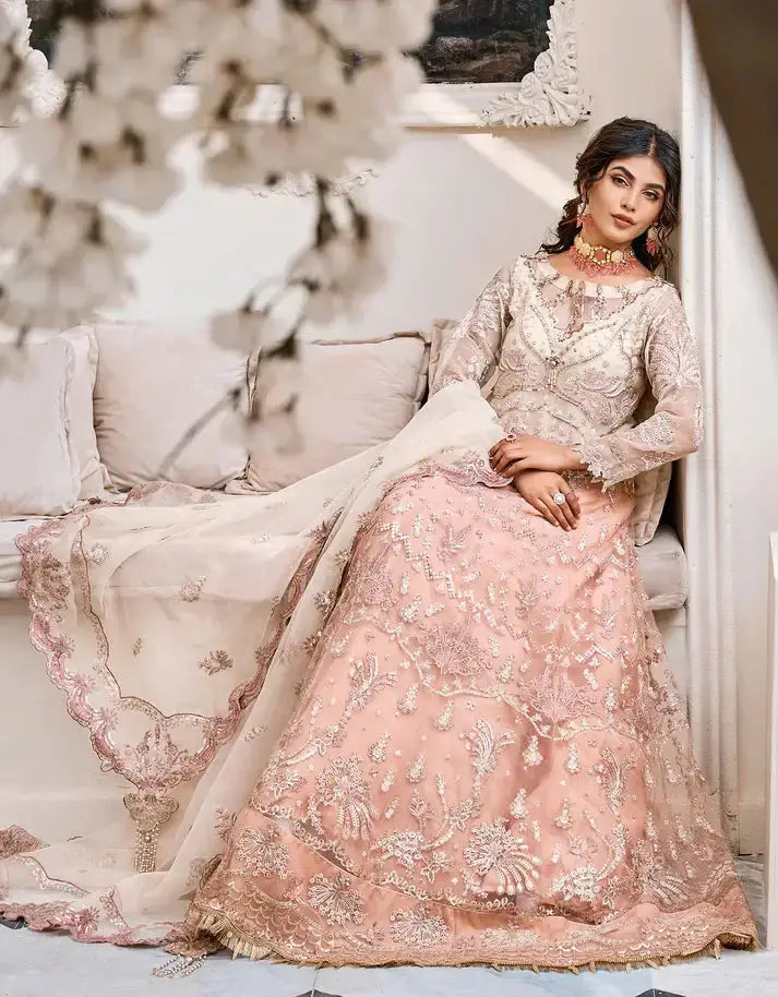 Emaan Adeel | Eshaal Formals 2023 | ESH 07 - Pakistani Designer Dress - by Emaan Adeel | Type: Formal - 100% Original at Saira Sultan