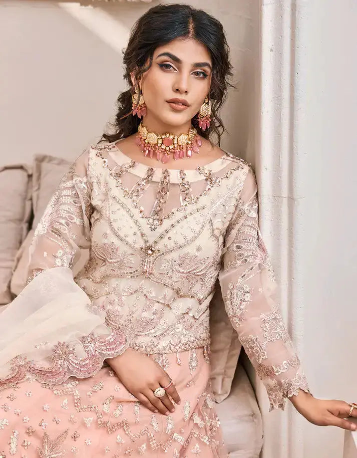 Emaan Adeel | Eshaal Formals 2023 | ESH 07 - Pakistani Designer Dress - by Emaan Adeel | Type: Formal - 100% Original at Saira Sultan