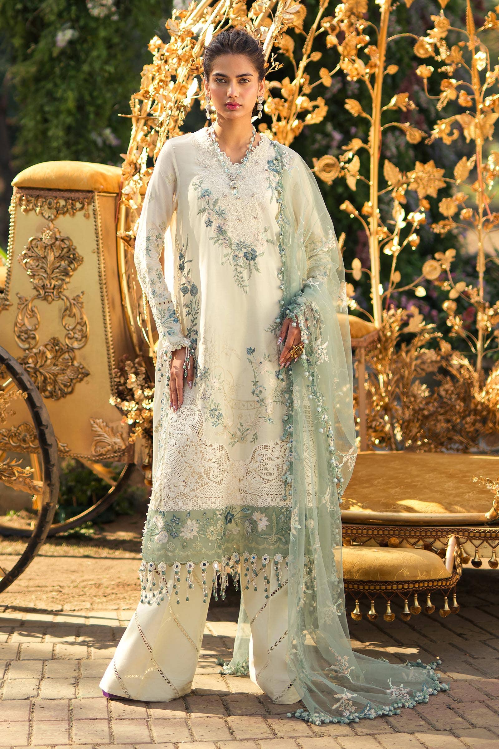 Sana Safinaz | Luxury Collection 24 | L241-003A-3CT - Pakistani Designer Dress - by Sana Safinaz | Type: Luxury - 100% Original at Saira Sultan