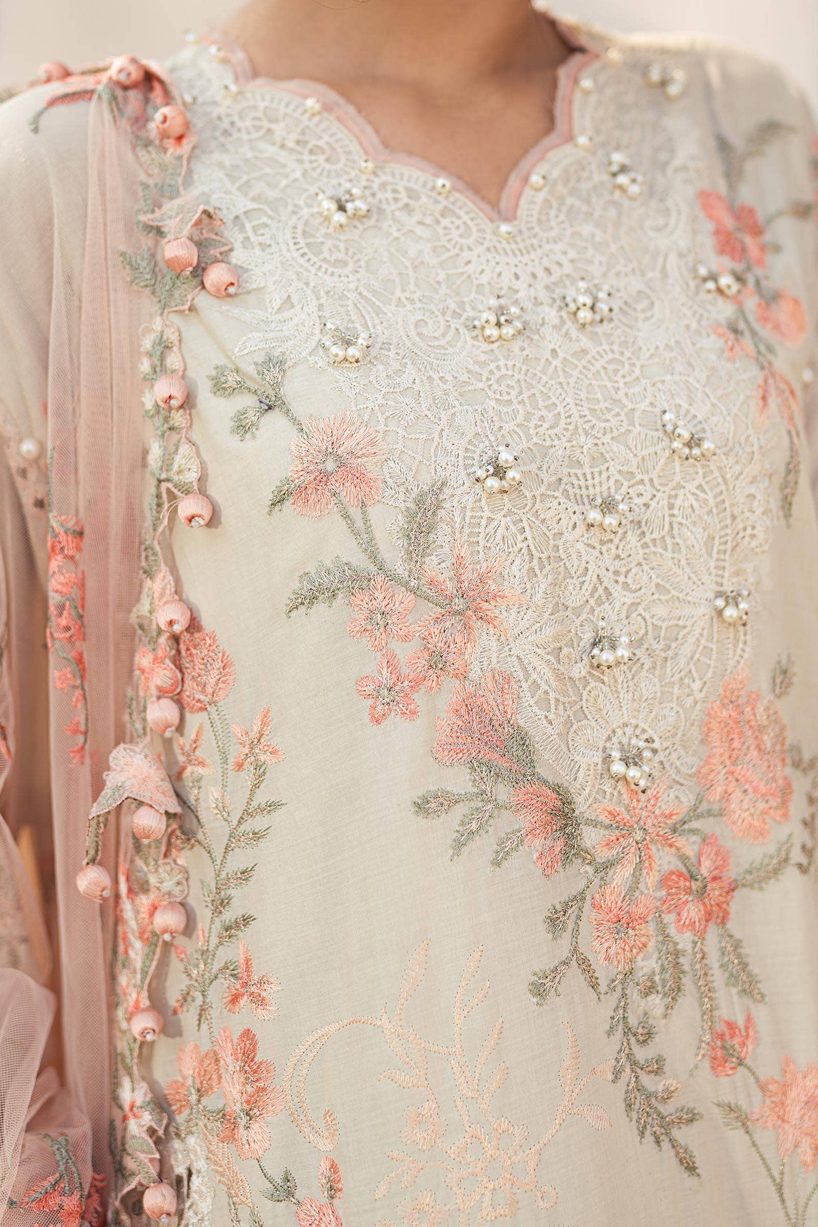 Sana Safinaz | Luxury Collection 24 | L241-003B-3CT - Pakistani Designer Dress - by Sana Safinaz | Type: Luxury - 100% Original at Saira Sultan