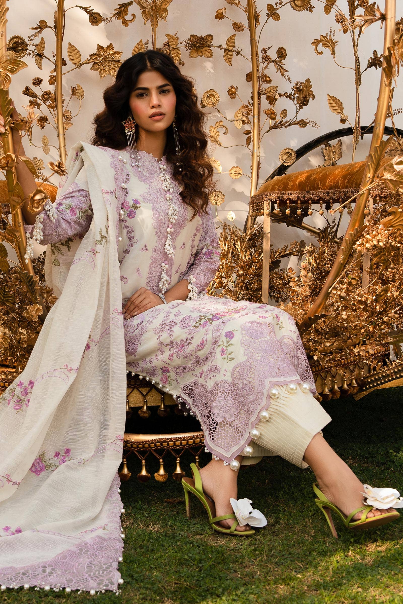 Sana Safinaz | Luxury Collection 24 | L241-004B-3CV - Pakistani Designer Dress - by Sana Safinaz | Type: Luxury - 100% Original at Saira Sultan