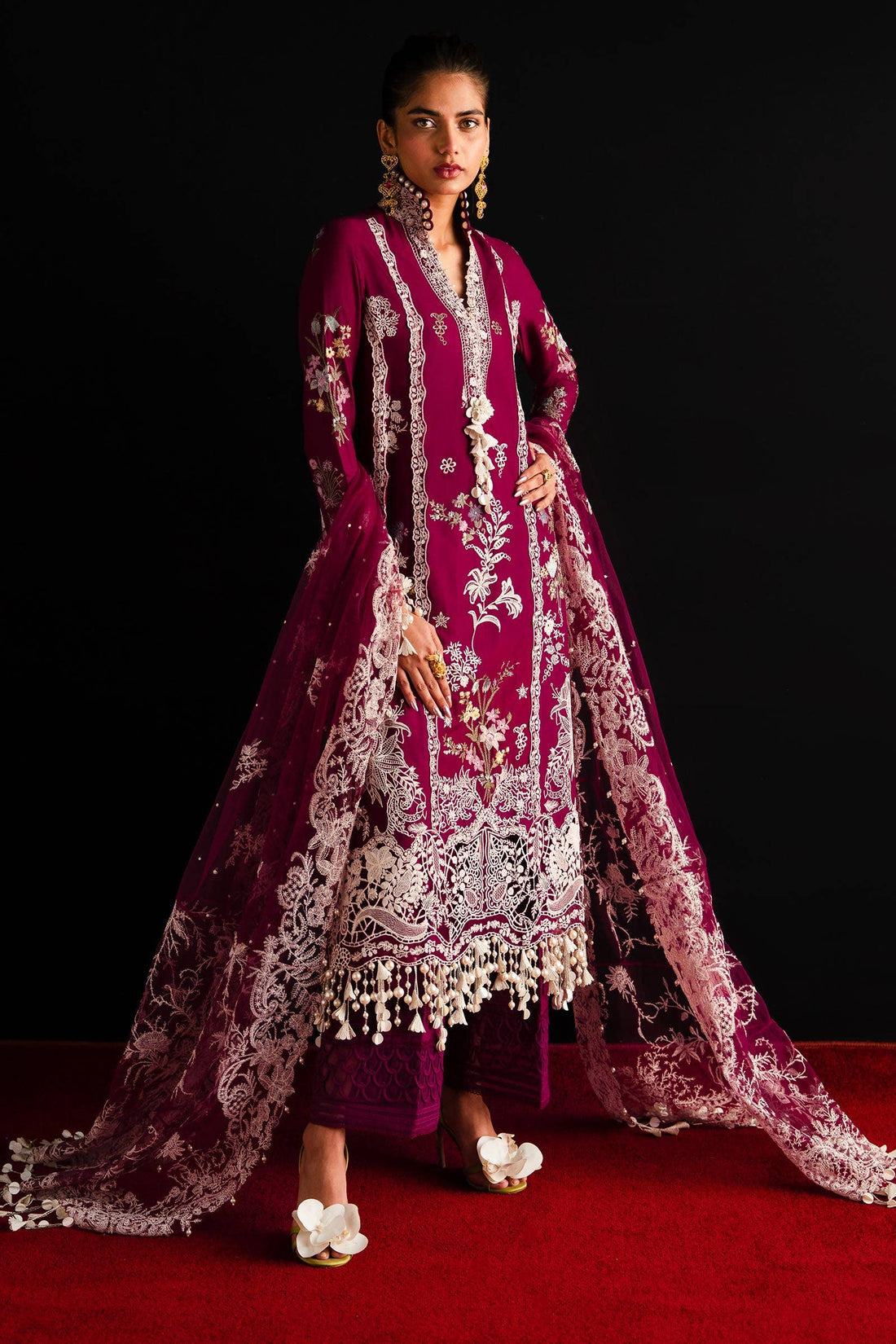 Sana Safinaz | Luxury Collection 24 | L241-007B-3CT - Pakistani Designer Dress - by Sana Safinaz | Type: Luxury - 100% Original at Saira Sultan