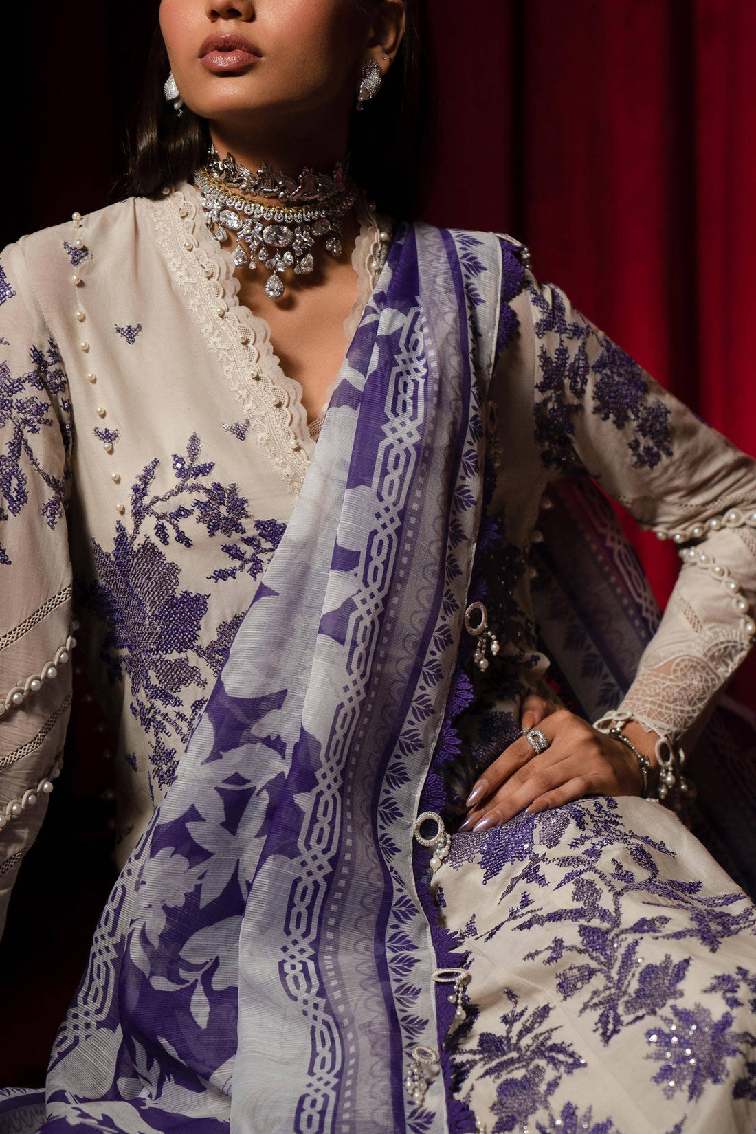 Sana Safinaz | Luxury Collection 24 | L241-008B-3CV - Pakistani Designer Dress - by Sana Safinaz | Type: Luxury - 100% Original at Saira Sultan