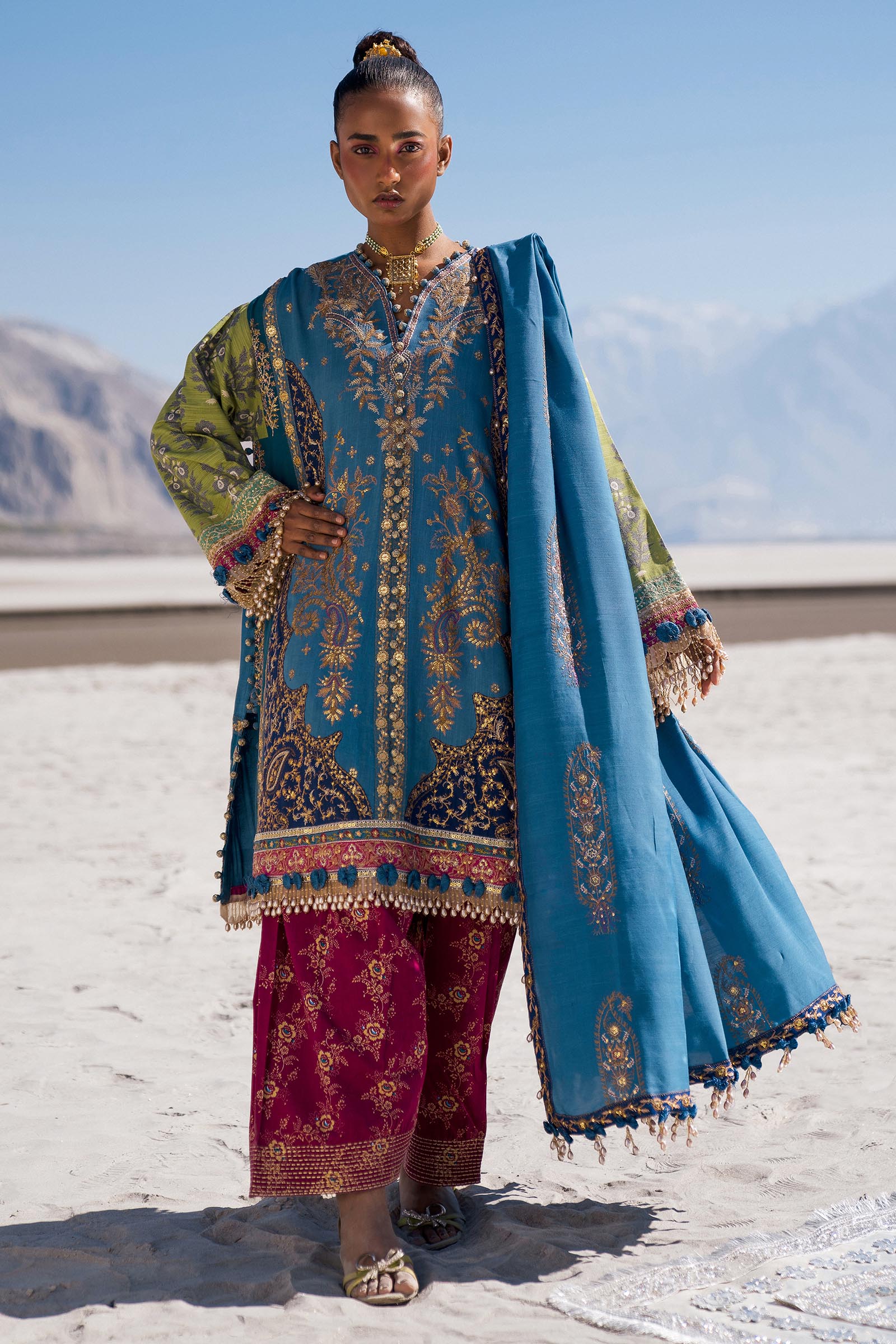 Sana Safinaz | Winter Shawl 24 | S241-002B-3CP - Pakistani Designer Dress - by Sana Safinaz | Type: Ladies Clothes - 100% Original at Saira Sultan