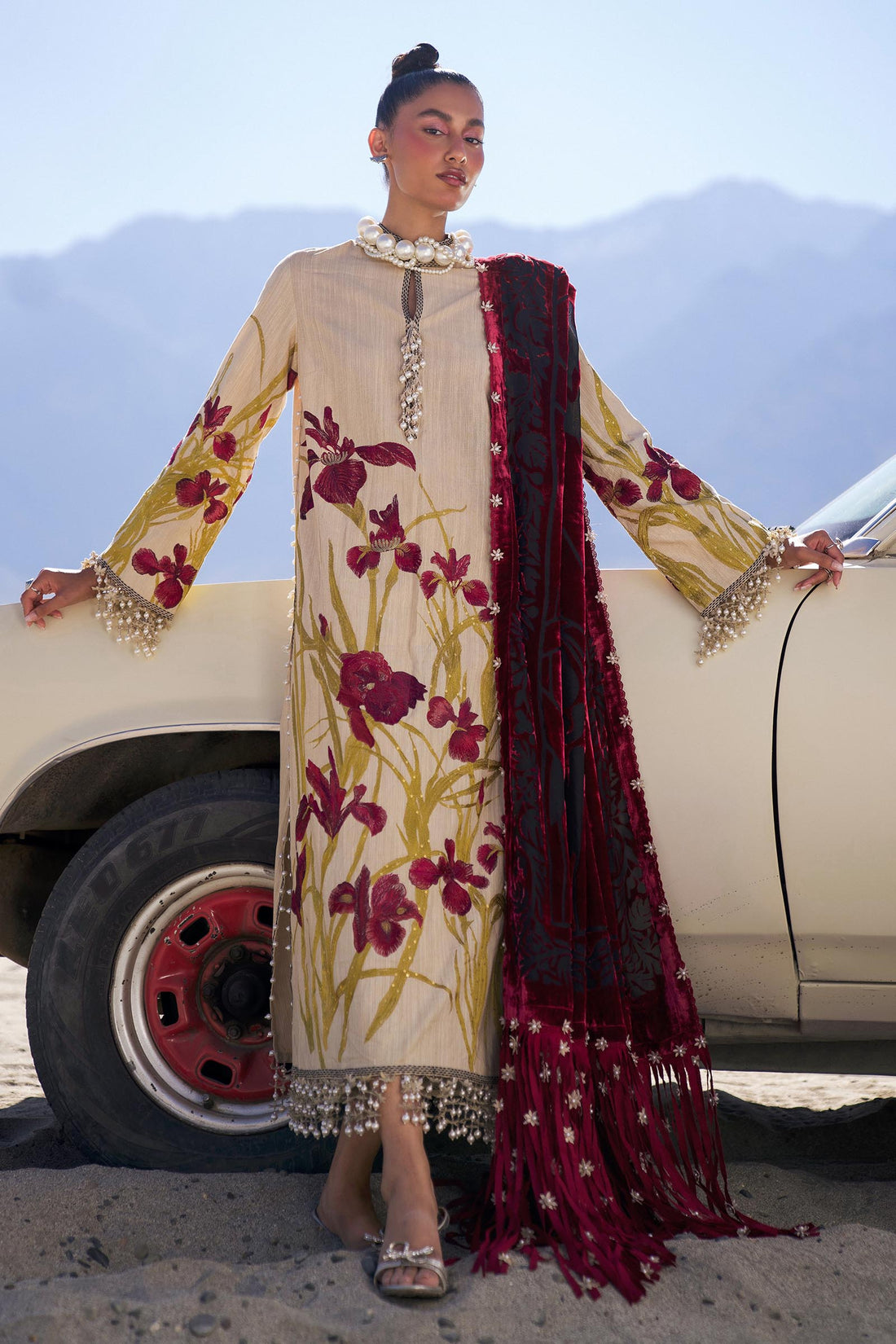Sana Safinaz | Winter Shawl 24 | S241-003B-3CP - Pakistani Designer Dress - by Sana Safinaz | Type: Ladies Clothes - 100% Original at Saira Sultan