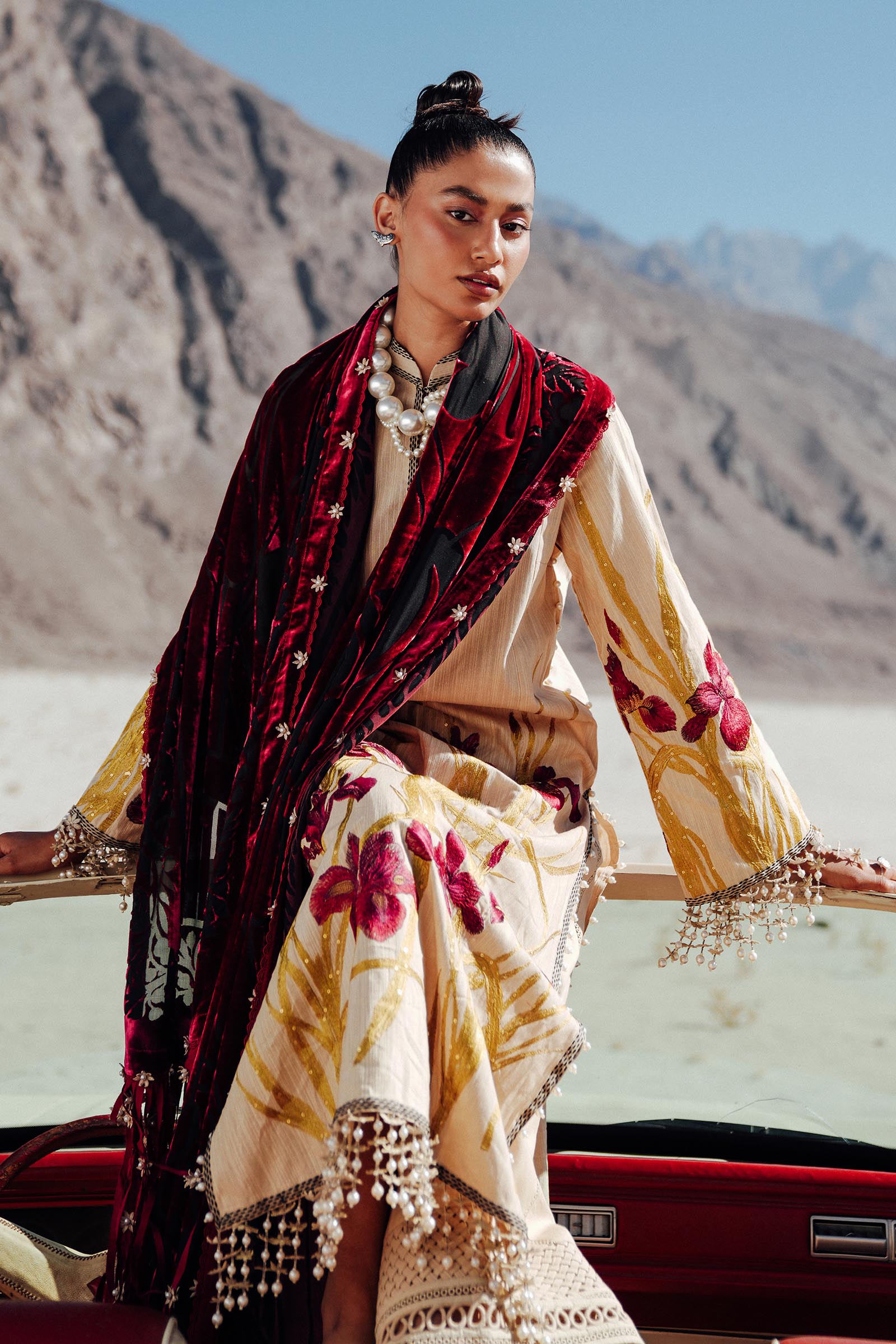 Sana Safinaz | Winter Shawl 24 | S241-003B-3CP - Pakistani Designer Dress - by Sana Safinaz | Type: Ladies Clothes - 100% Original at Saira Sultan