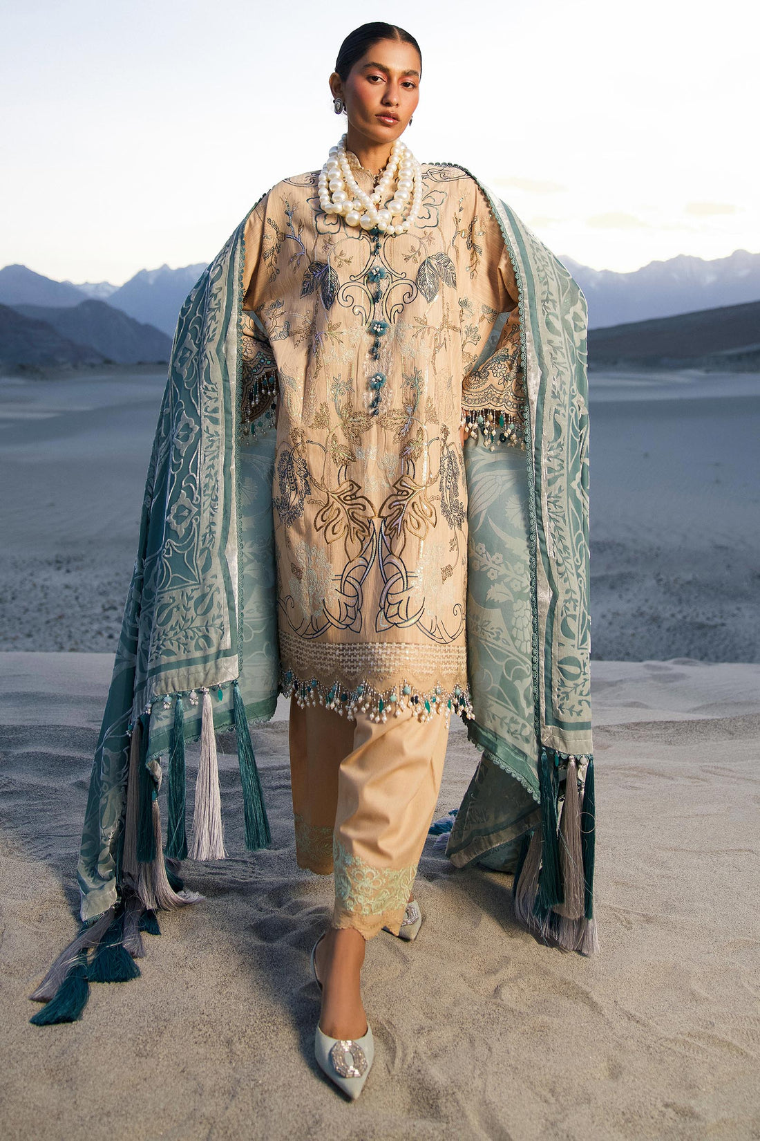 Sana Safinaz | Winter Shawl 24 | S241-005B-3CP - Pakistani Designer Dress - by Sana Safinaz | Type: Ladies Clothes - 100% Original at Saira Sultan