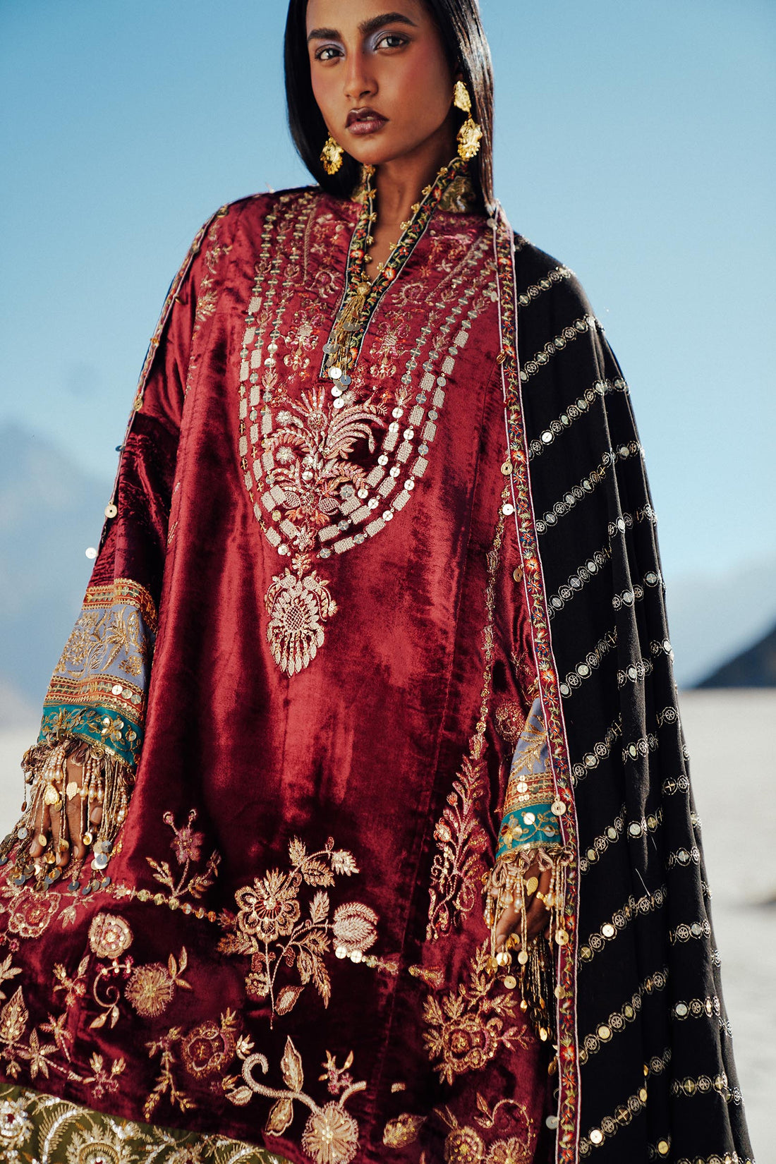 Sana Safinaz | Winter Shawl 24 | Velvet V241-002-3CP - Pakistani Designer Dress - by Sana Safinaz | Type: Ladies Clothes - 100% Original at Saira Sultan