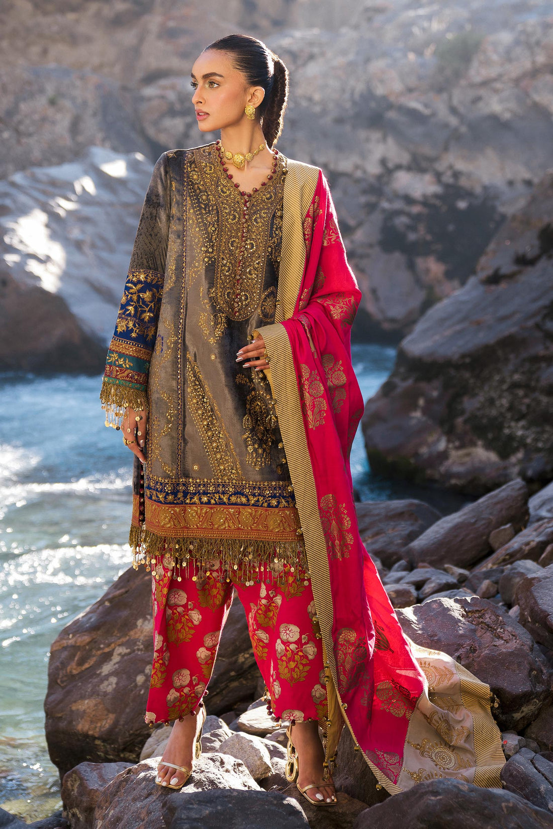 Sana Safinaz | Winter Shawl 24 | Velvet V241-004-3CP - Pakistani Designer Dress - by Sana Safinaz | Type: Ladies Clothes - 100% Original at Saira Sultan