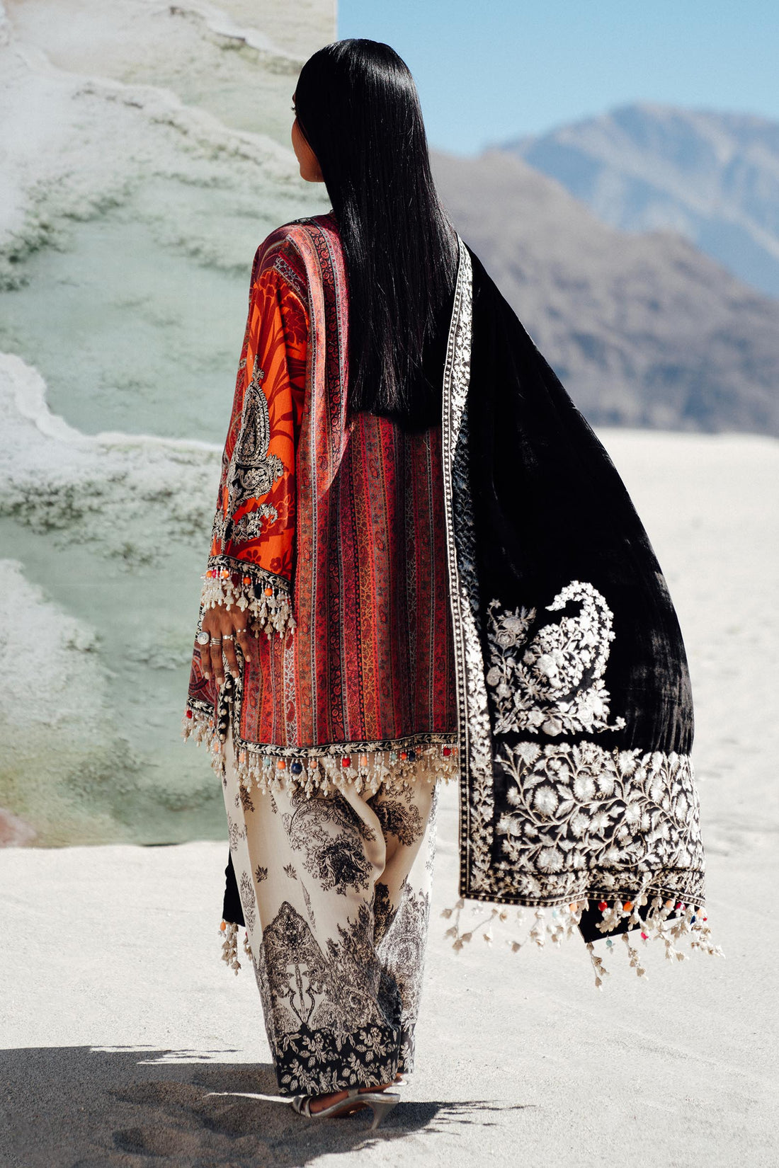 Sana Safinaz | Winter Shawl 24 | V241-007-3CP - Pakistani Designer Dress - by Sana Safinaz | Type: Ladies Clothes - 100% Original at Saira Sultan