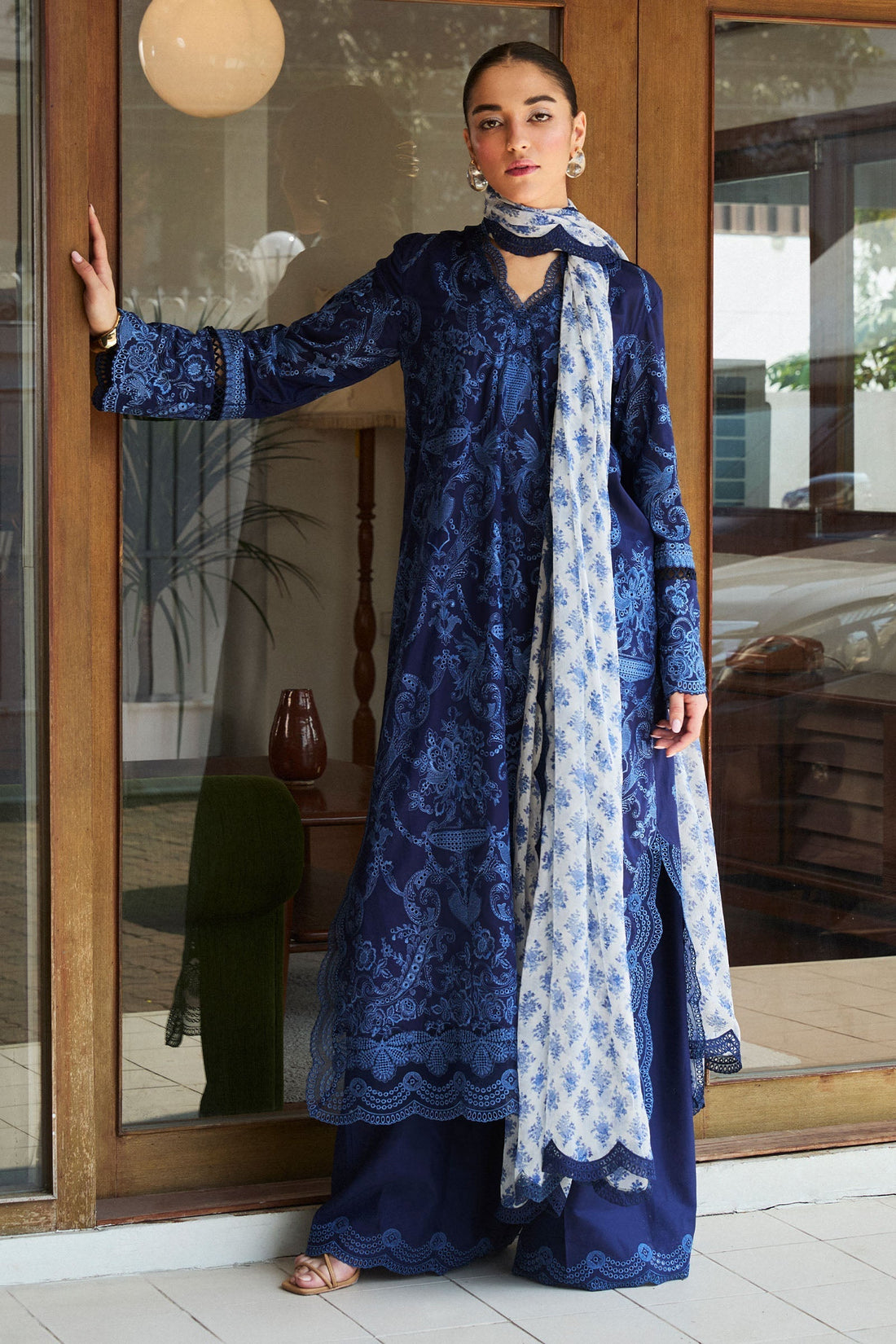 Zara Shahjahan | Satori 25 | Sei-9B XS Navy Blue Lawn