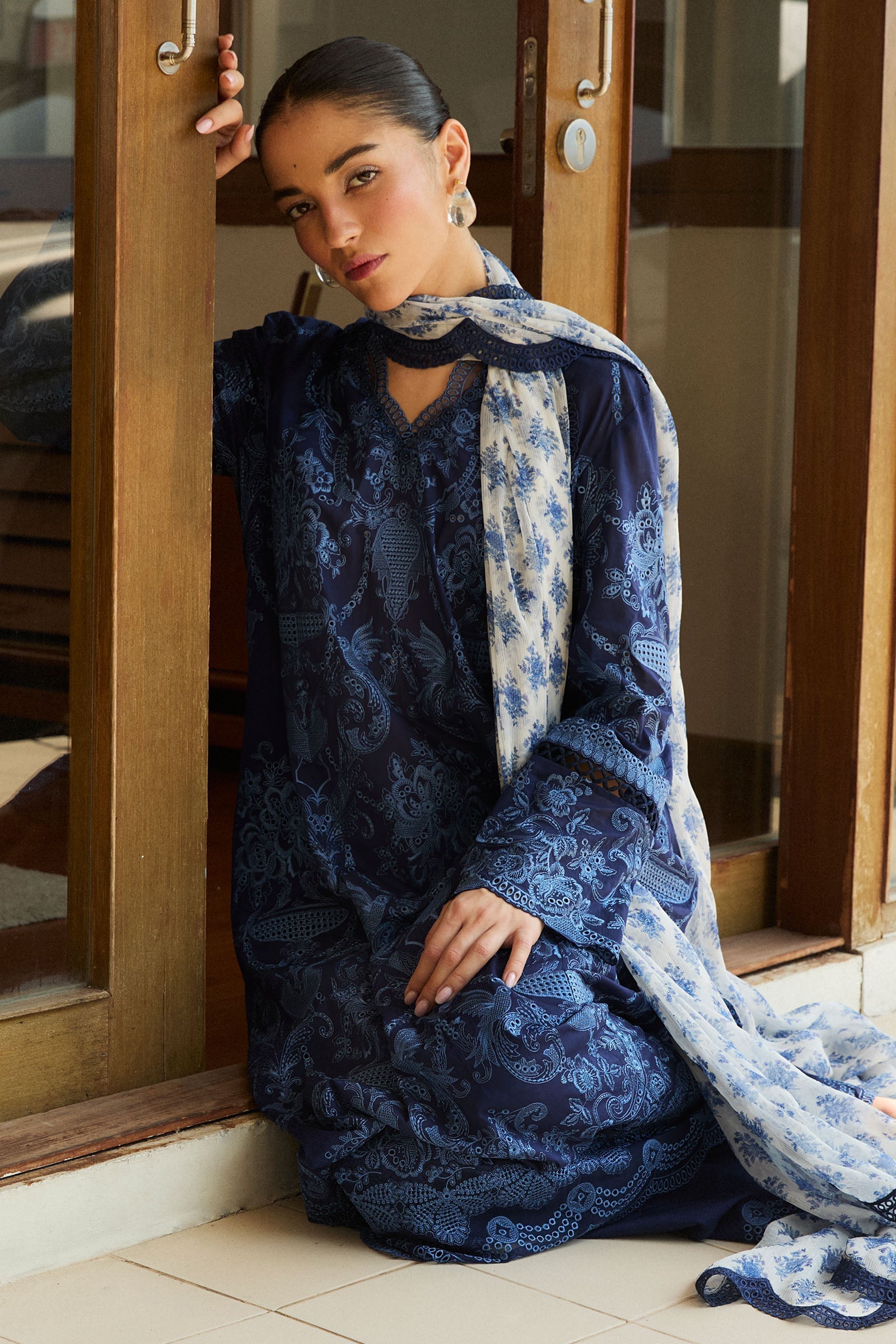 Zara Shahjahan | Satori 25 | Sei-9B L Navy Blue Lawn