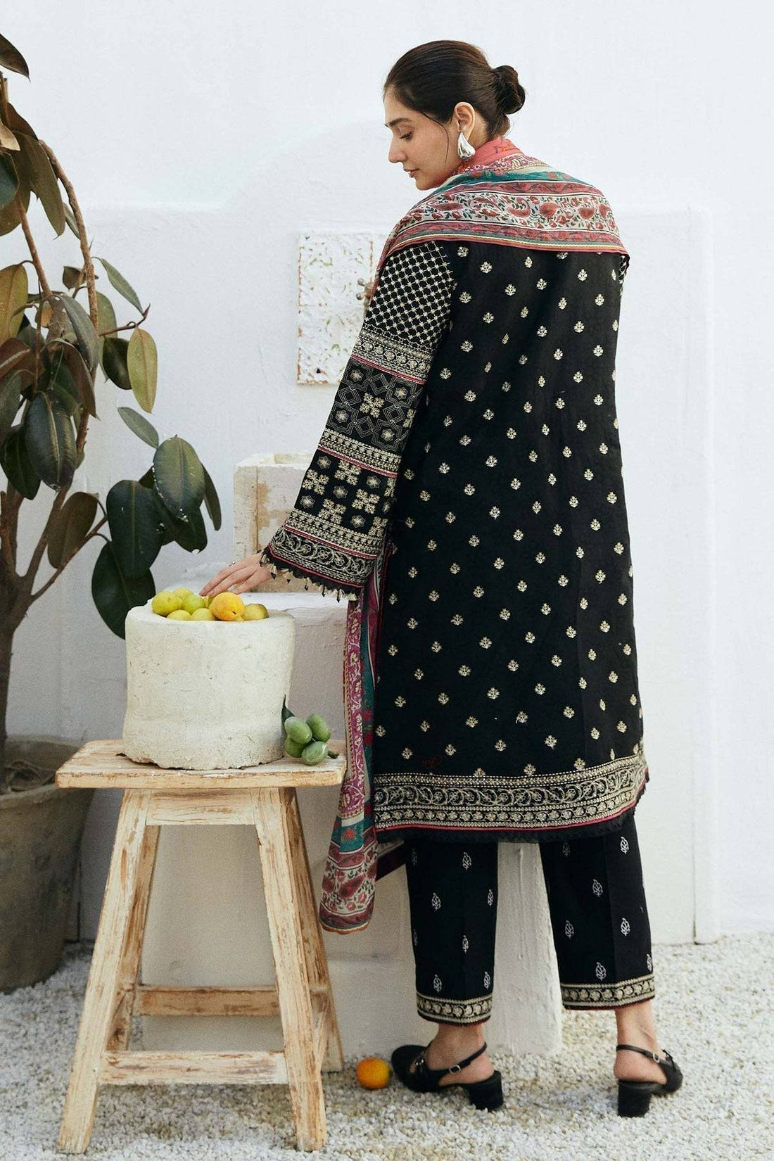 Zara Shahjahan | Coco Lawn Eid Edit 24 | TAJ-D6 - Pakistani Designer Dress - by Zara Shahjahan | Type: Luxury - 100% Original at Saira Sultan