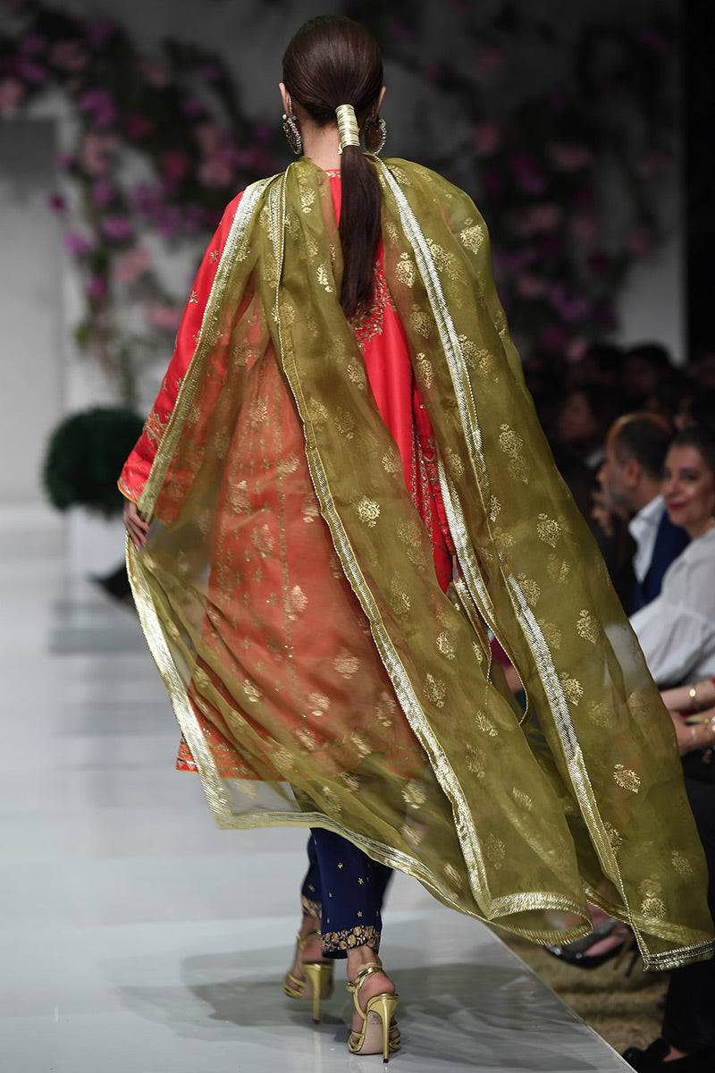 The Pink Tree Company | Wedding Wear | FESTIVE CHIC - Pakistani Designer Dress - by The Pink Tree Company | Type: Formal - 100% Original at Saira Sultan
