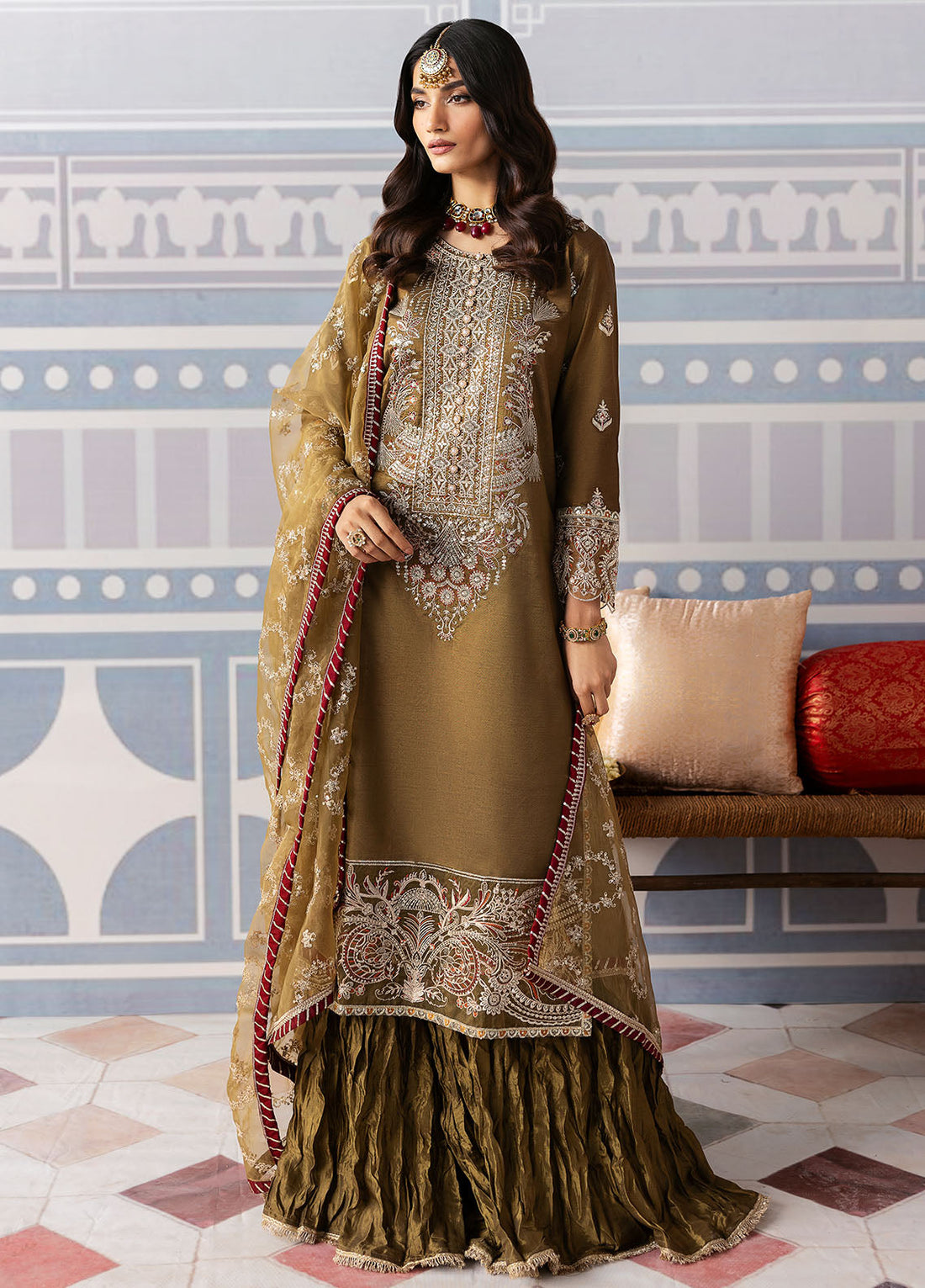 Sahane | There She Glows | TSG-02 Olivine - There She Glows XS Dull Brown Raw Silk