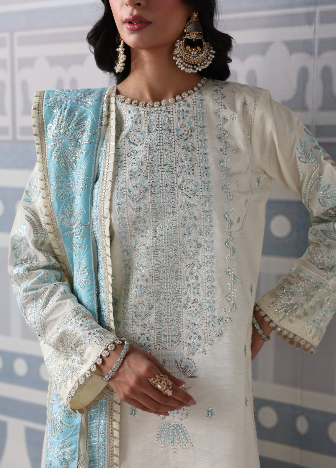 Sahane | There She Glows | TSG-03 Glow M Ivory Raw Silk
