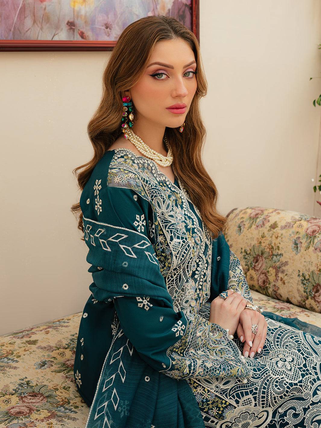 Mahnur | Allenura Luxury Lawn 24 | TUSCANY - Pakistani Designer Dress - by Mahnur | Type: Luxury - 100% Original at Saira Sultan