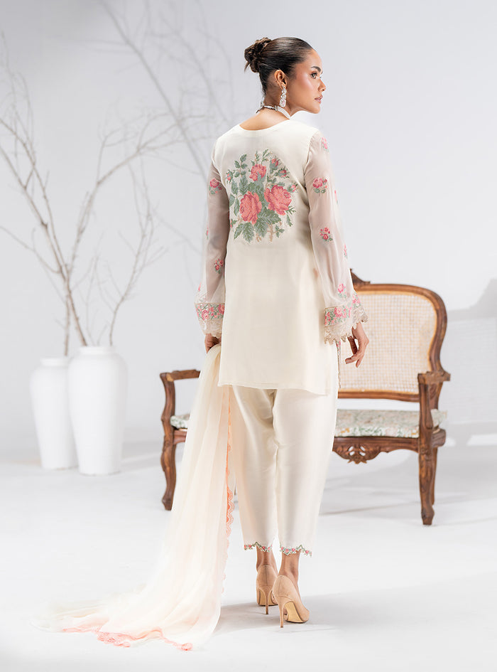 Zainab Chottani | Eid Pret 25 | Avia XS Milk White Silk