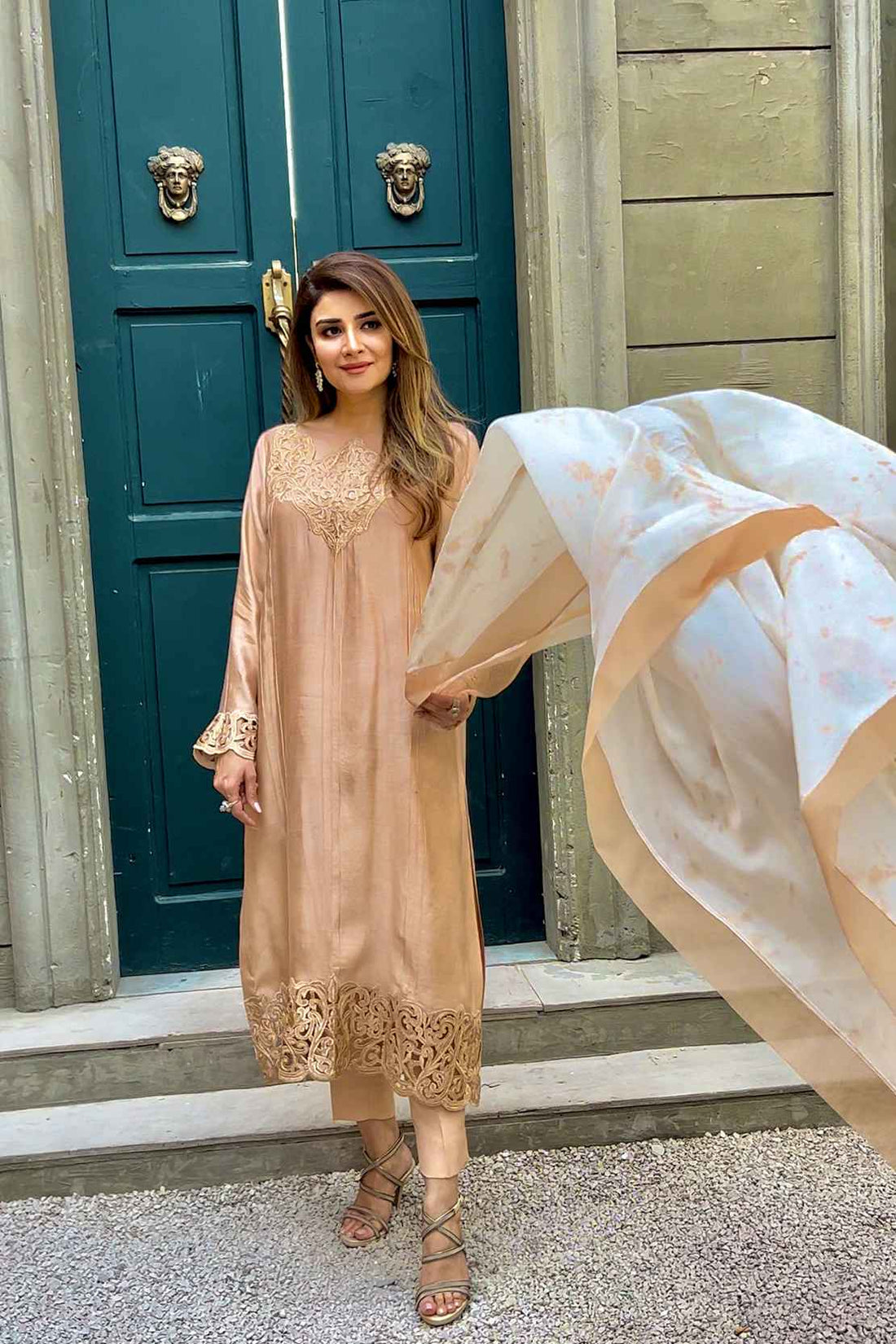 Leon | Leon Luxe Collection | NAMIA - Pakistani Designer Dress - by Leon | Type: Formal - 100% Original at Saira Sultan