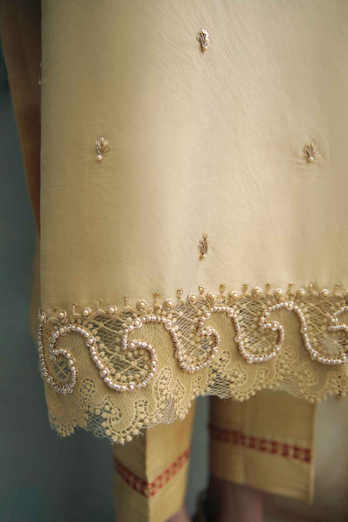 Leon | Leon Luxe Collection | ZARINA - Pakistani Designer Dress - by Leon | Type: Formal - 100% Original at Saira Sultan