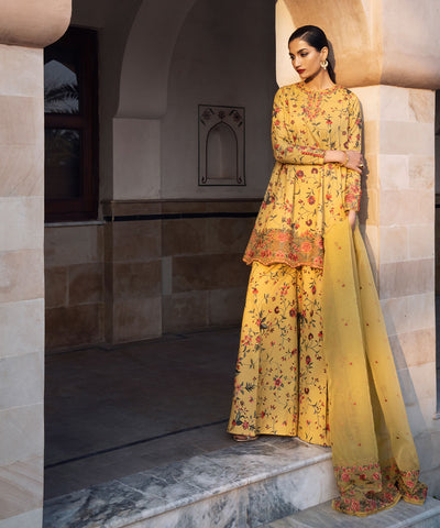 Sapphire | Eid Collection | D11 - Pakistani Designer Dress - by Sapphire | Type: Luxury - 100% Original at Saira Sultan