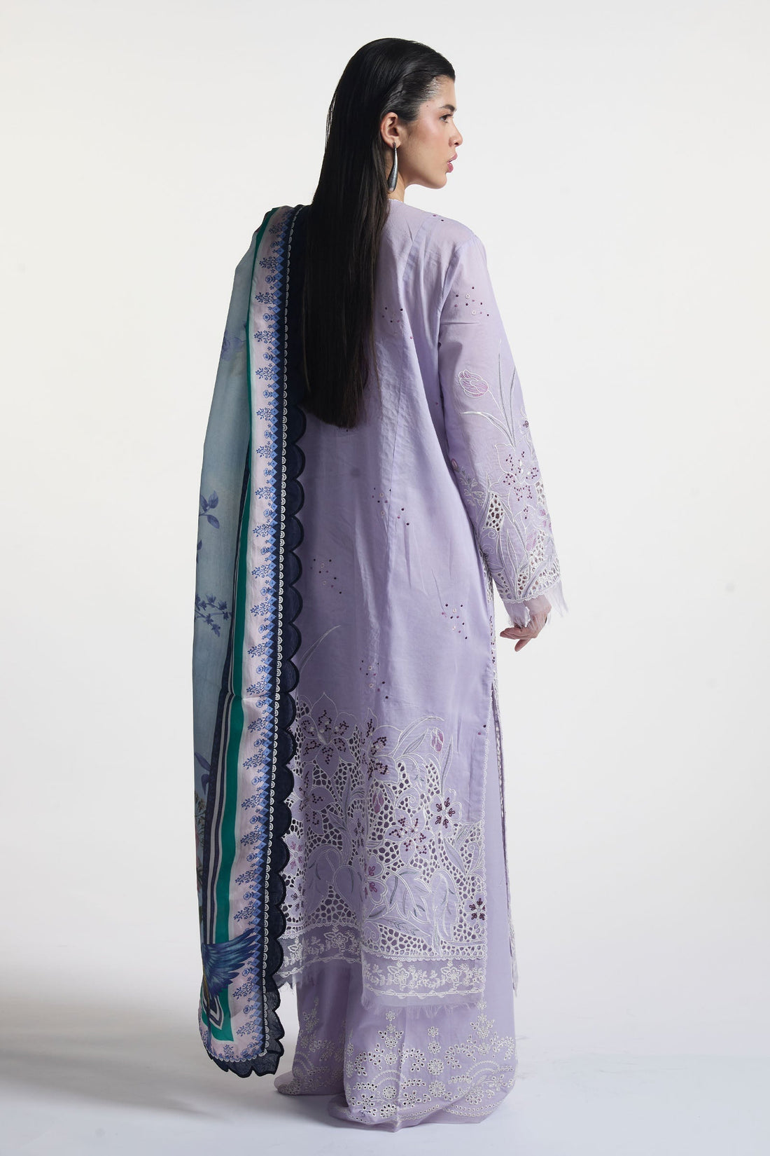 Zara Shahjahan | Satori 25 | Umi-3B XS Lilac Lawn