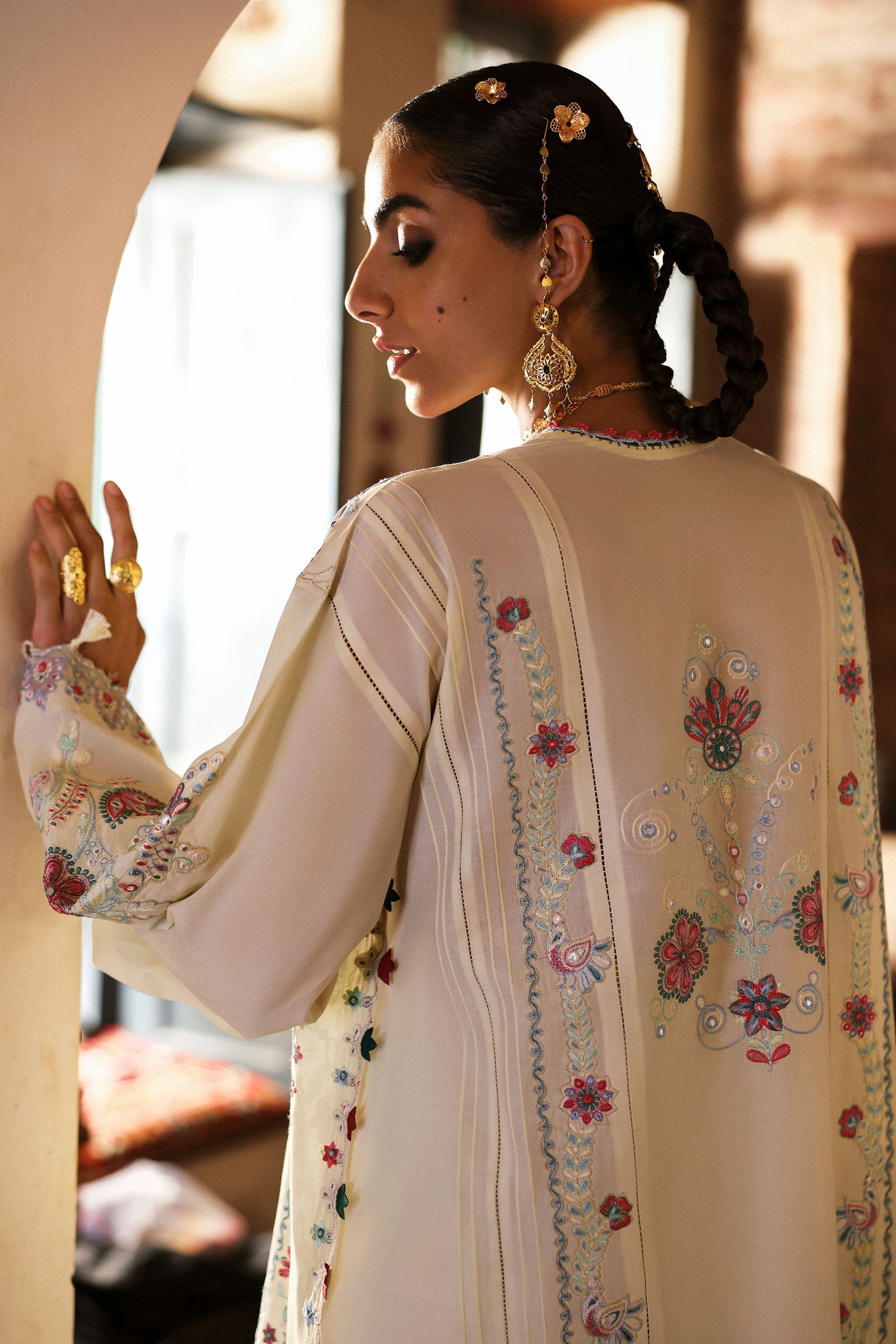 Zaha | Festive Lawn 25 | MEHERBANO (ZF-25-01) S Beige Lawn