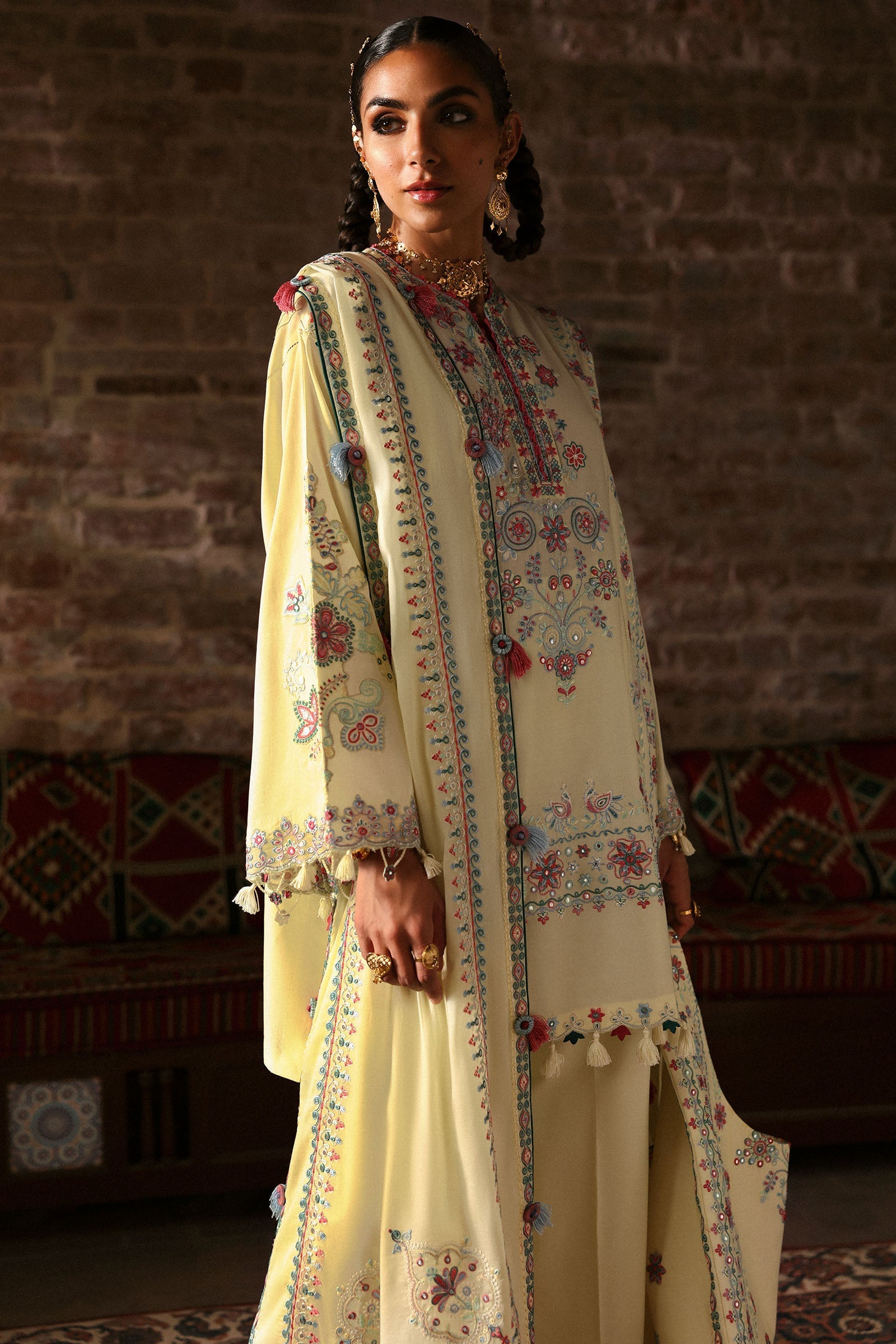 Zaha | Festive Lawn 25 | MEHERBANO (ZF-25-01) L Beige Lawn