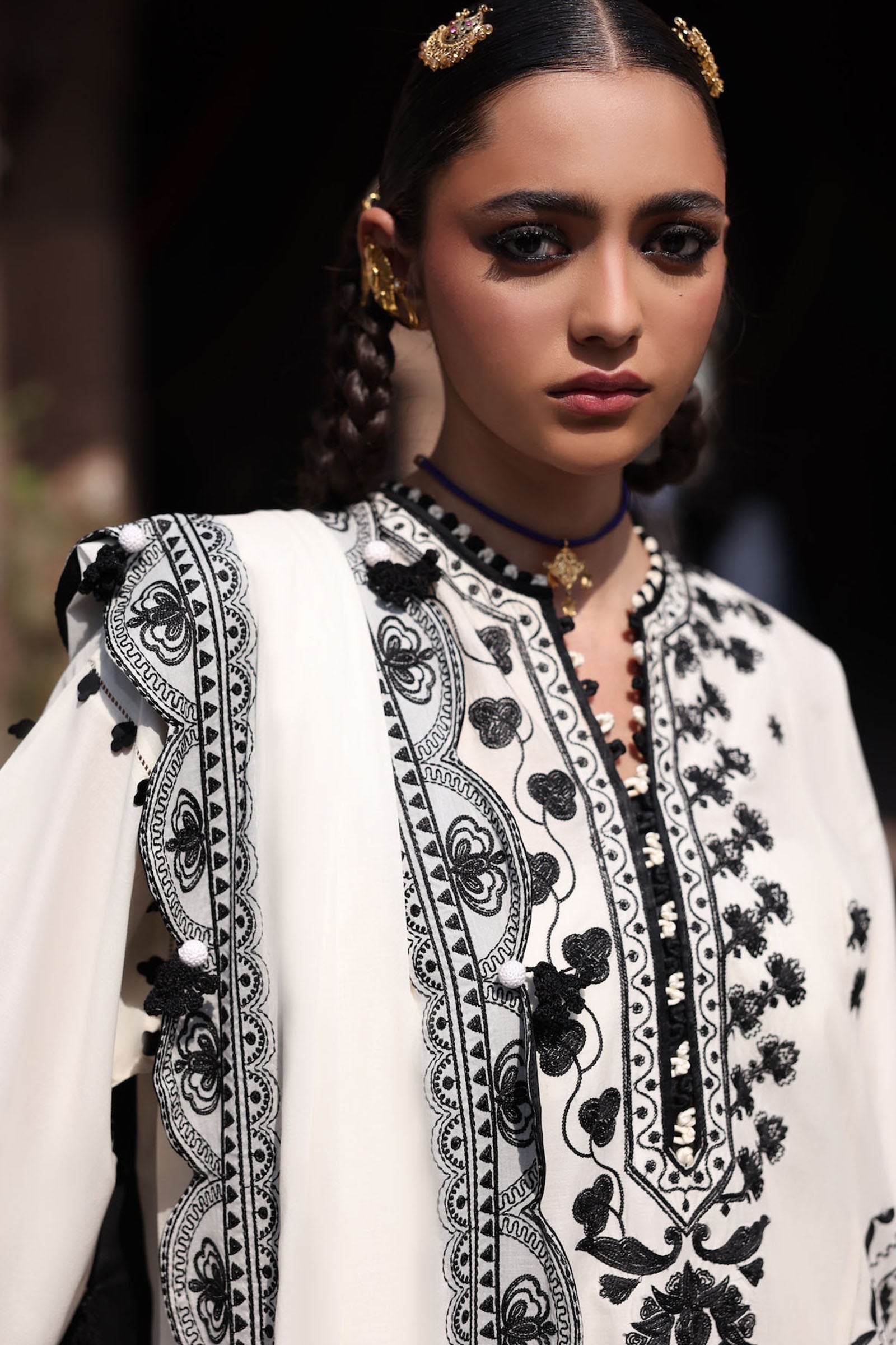 Zaha | Festive Lawn 25 | ZARMINA (ZF-25-08) L Pearl White Lawn
