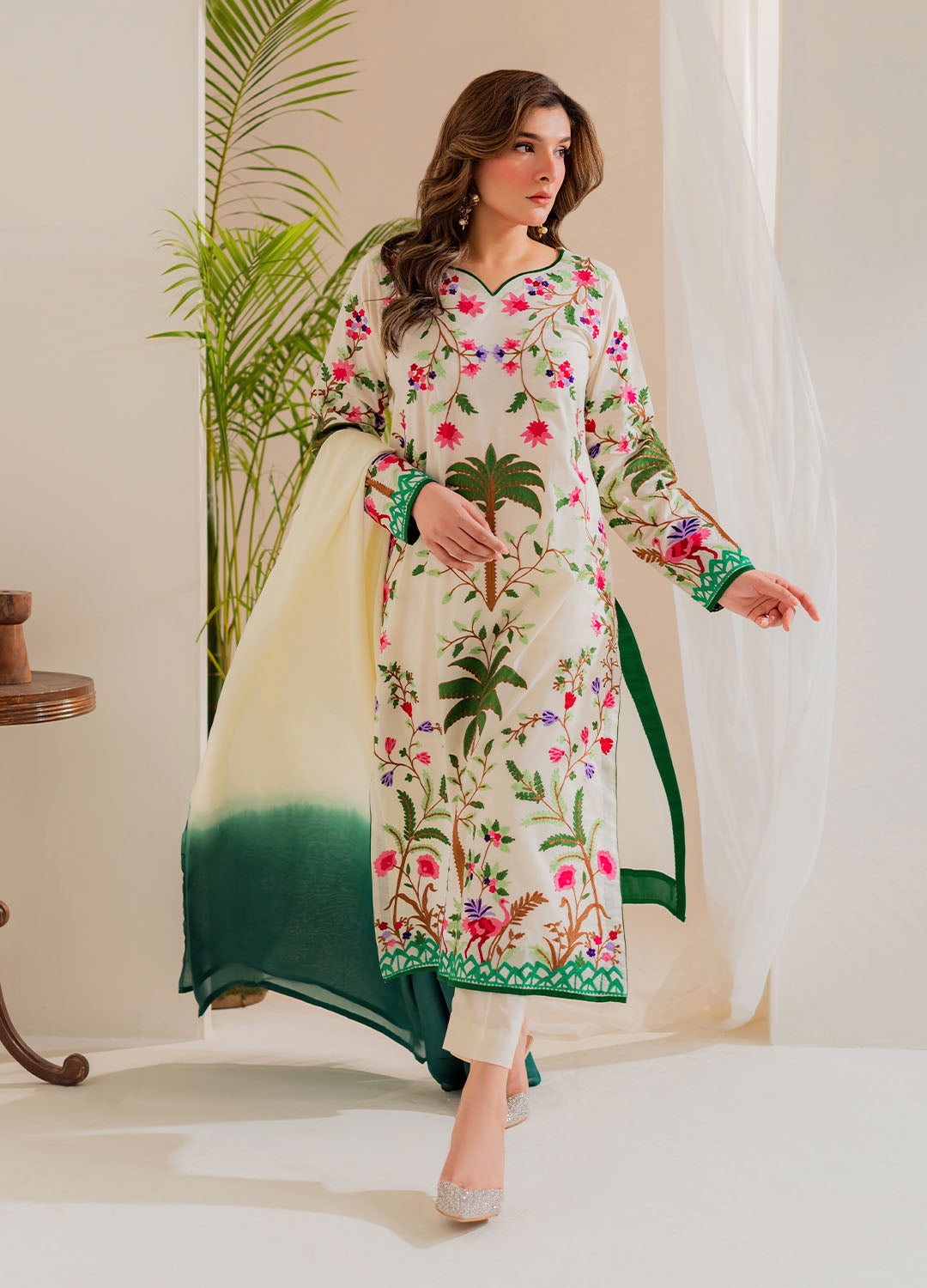 Vintage | Celine Luxe | Zinnia - Pakistani Designer Dress - by Vintage - Type : Ladies Clothes - 100% Original at Saira Sultan