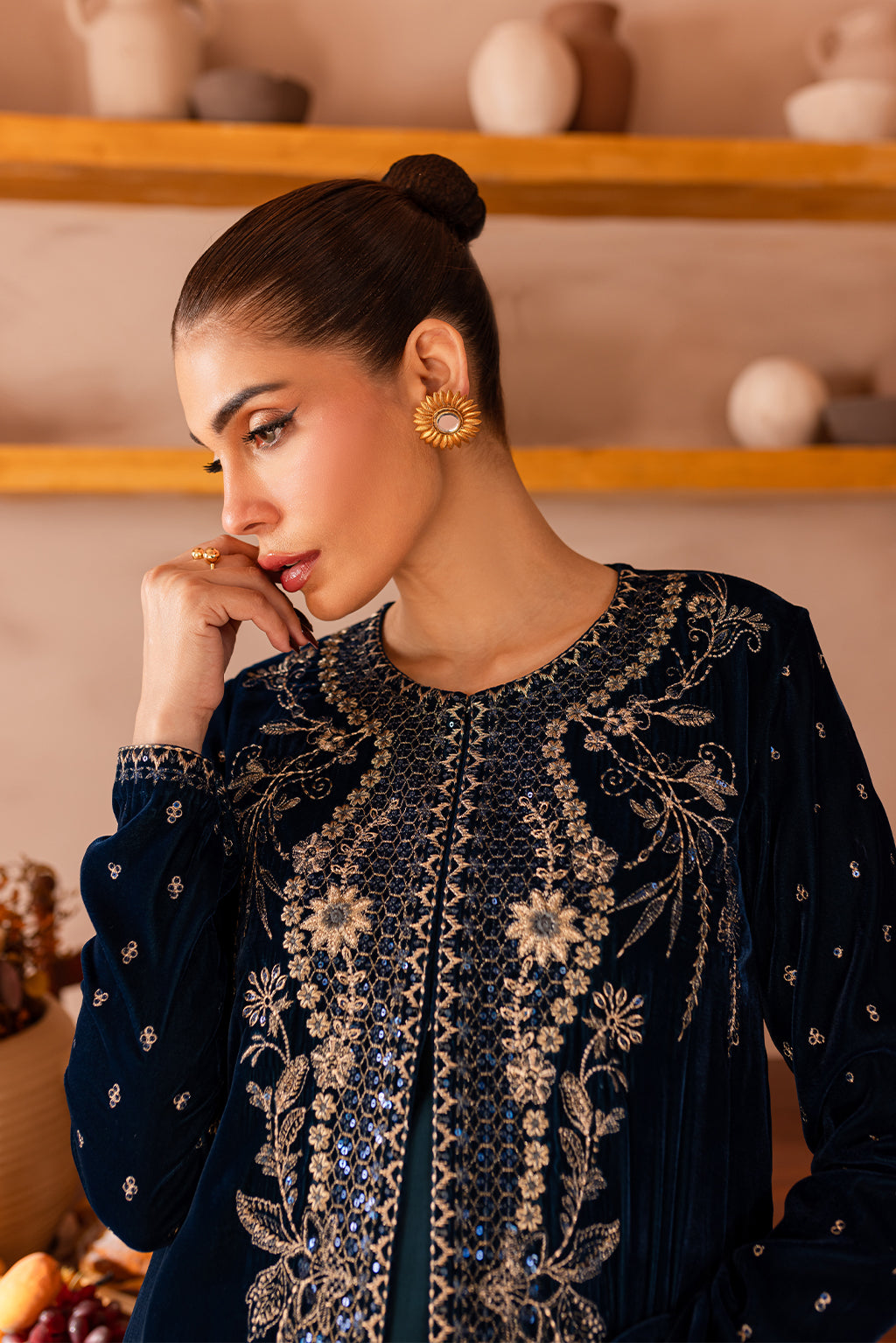Vanya | Velvet Formals 24 | KV-54 L Navy Velvet