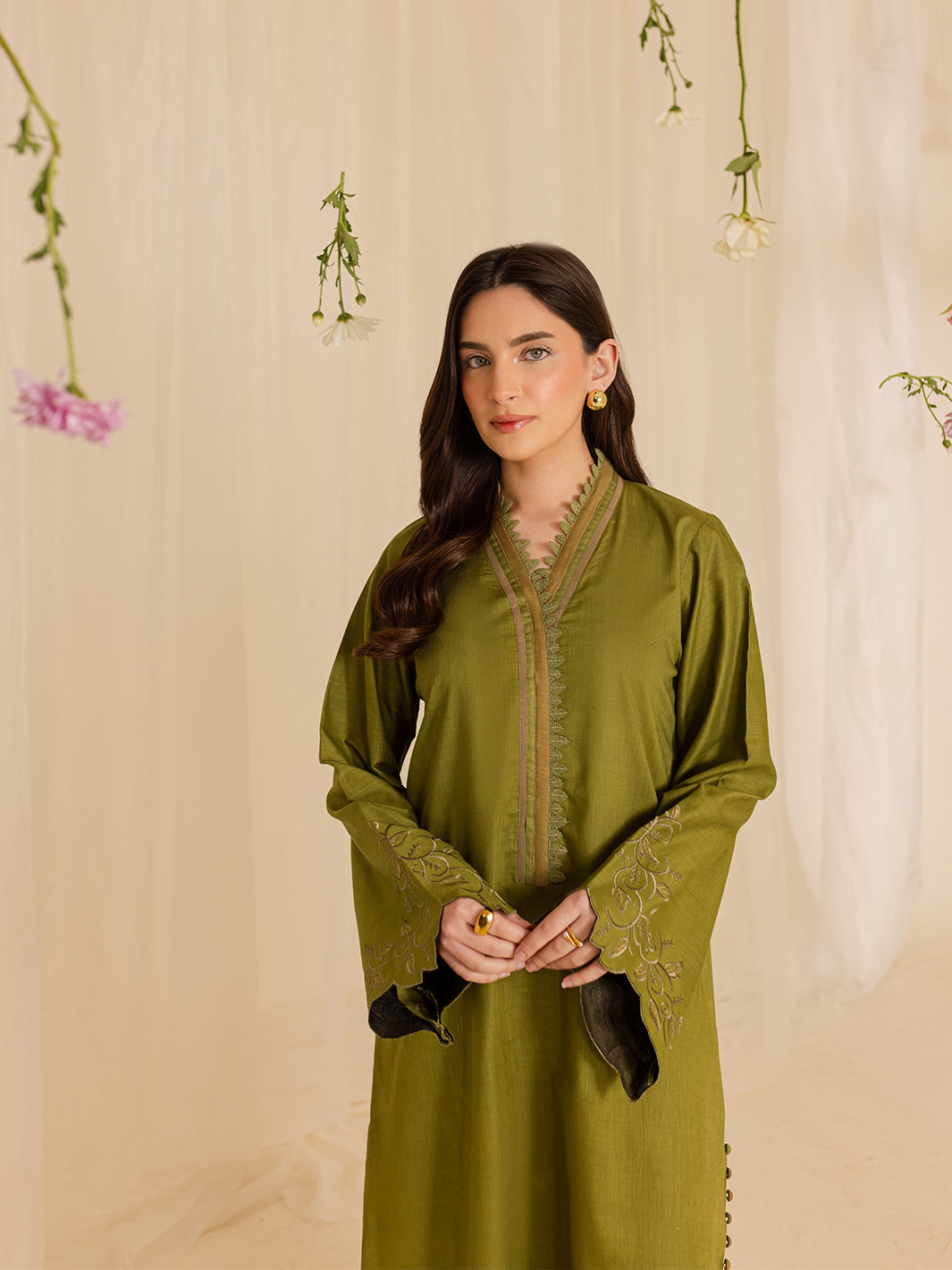 Mahnur | Petal Whispers Lawn Pret | Verdant M mendhi Lawn