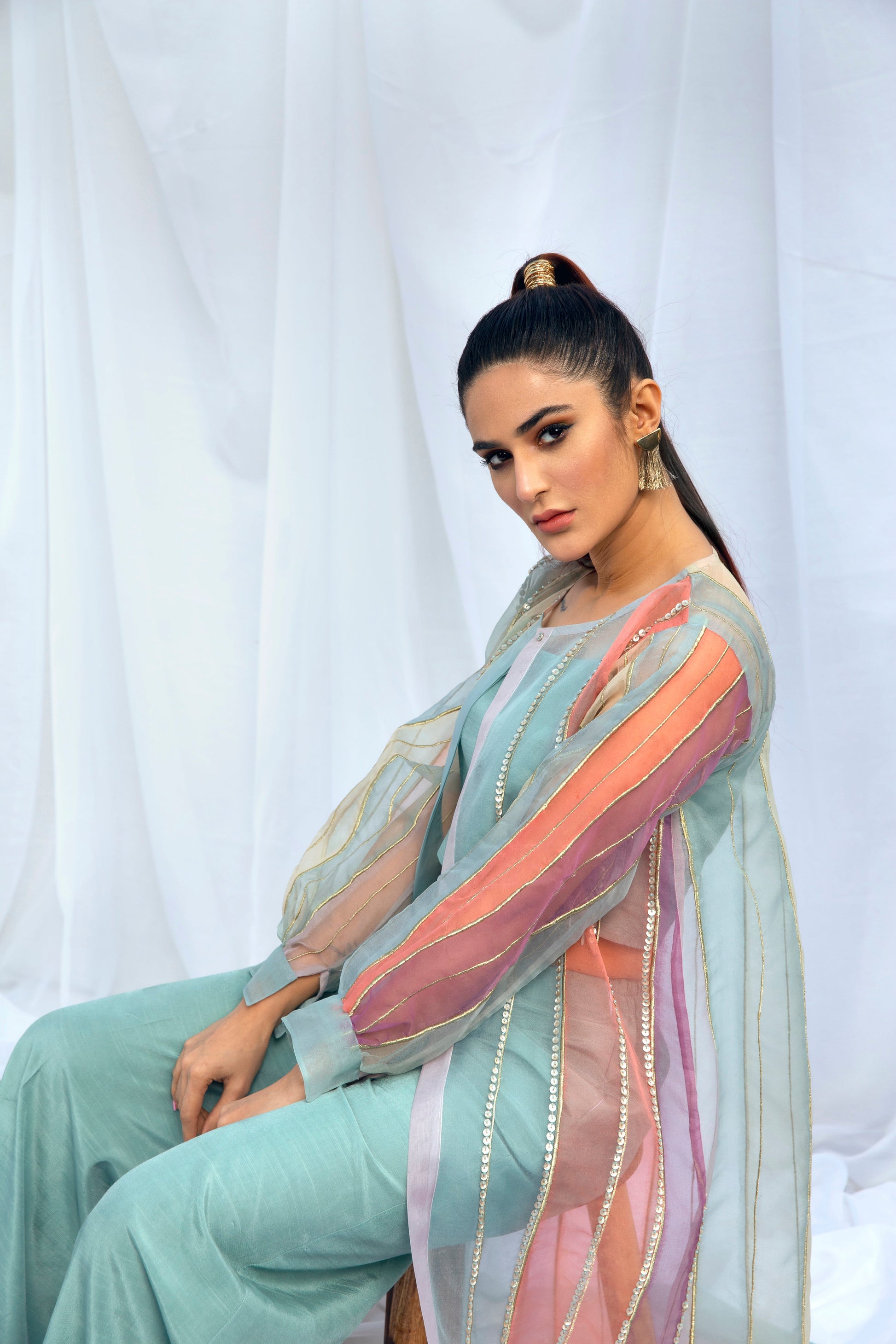 Hana | Viridity Ready to Wear | Island Teal -VRT-009 L Ice Blue Raw Silk