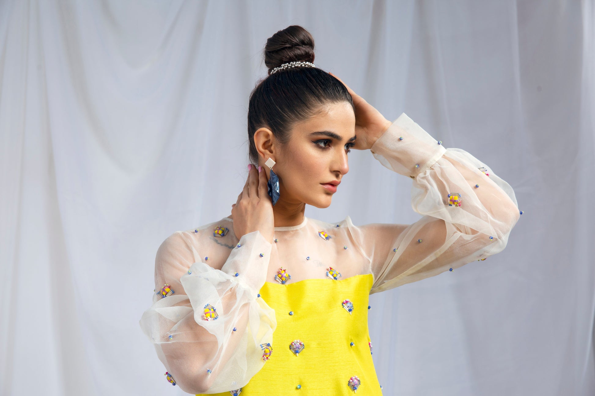 Hana | Viridity Ready to Wear | Citrus Twist -VRT-011 XL Yellow Raw Silk