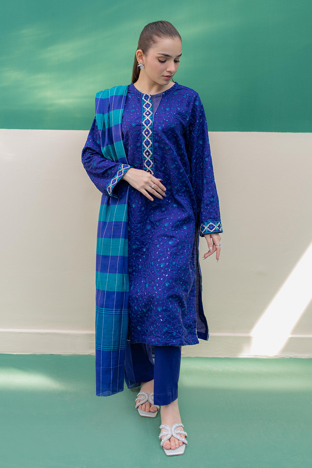 Zellbury | Summer Pret | Embroidered Kurta Dupatta Trouser - 2004