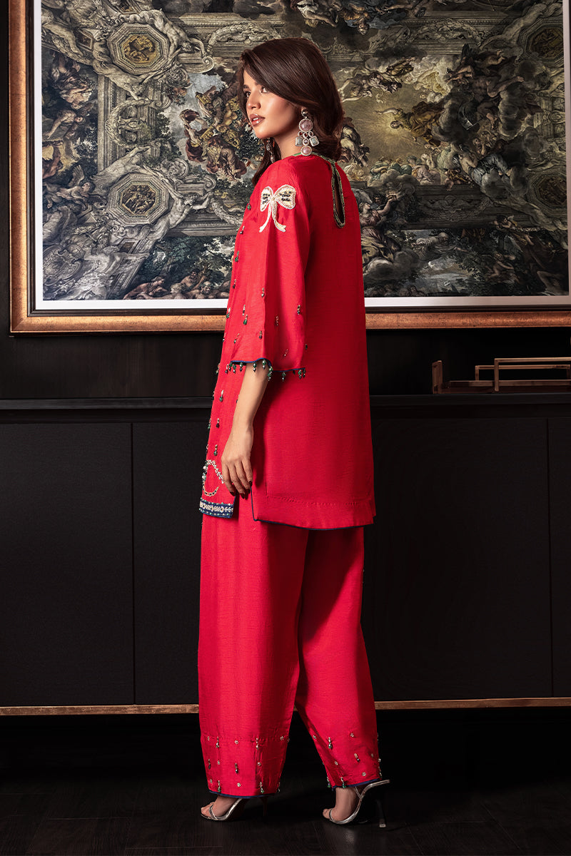 Wardha Saleem | Zimal Silk Edit | Sylvie - Pakistani Designer Dress - by Wardha Saleem - Type : Ladies Clothes - 100% Original at Saira Sultan