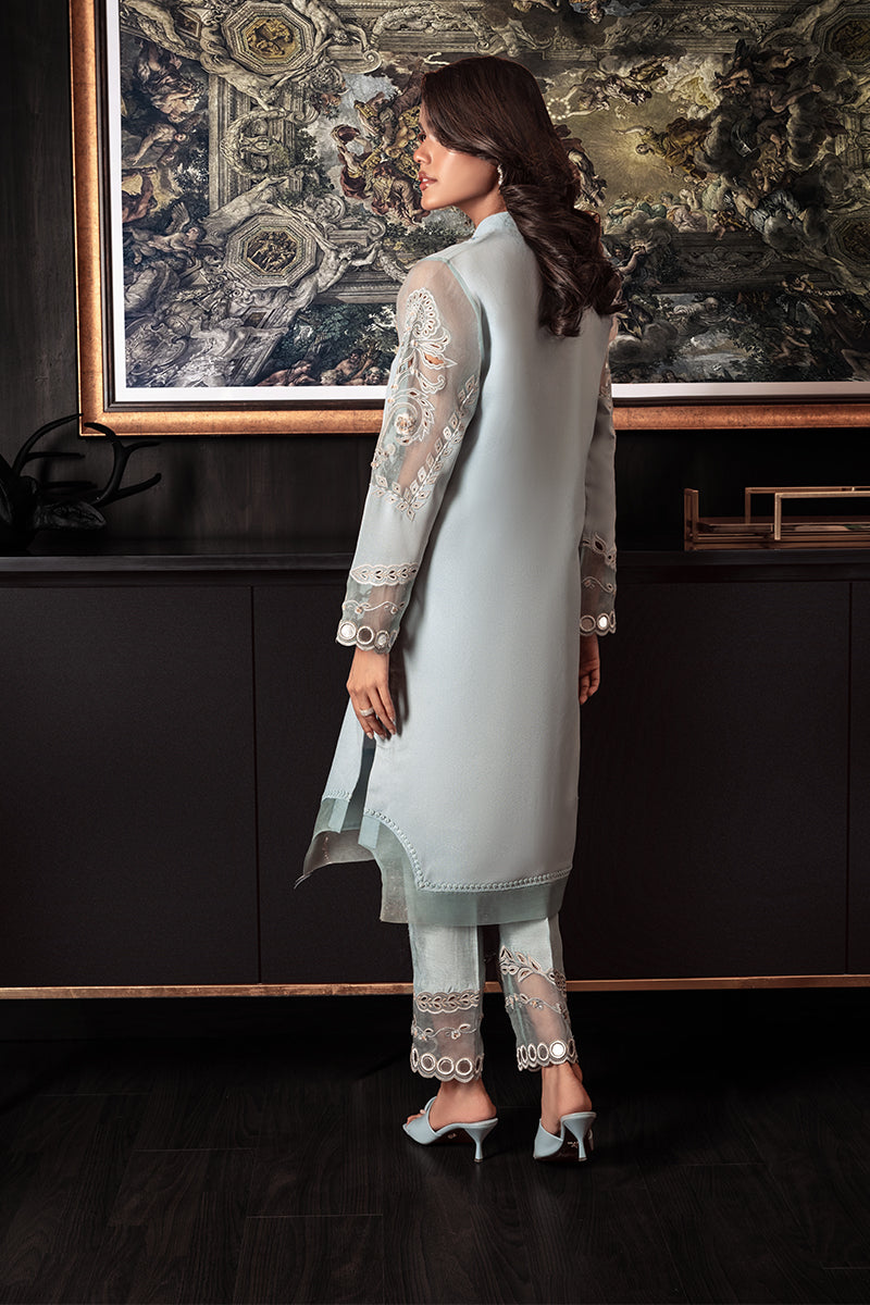 Wardha Saleem | Zimal Silk Edit | Vianne - Pakistani Designer Dress - by Wardha Saleem - Type : Ladies Clothes - 100% Original at Saira Sultan