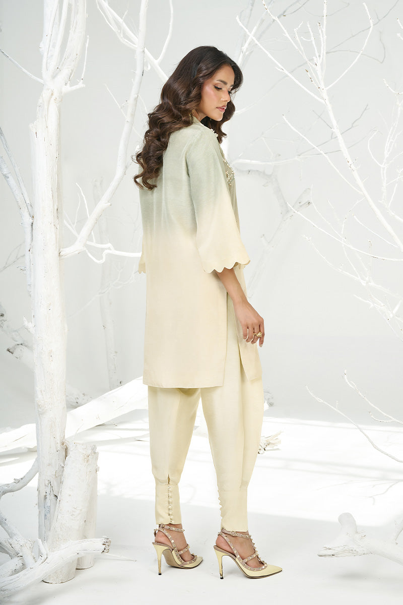 Wardha Saleem | Zimal Silk Edit | Zoha - Pakistani Designer Dress - by Wardha Saleem - Type : Ladies Clothes - 100% Original at Saira Sultan
