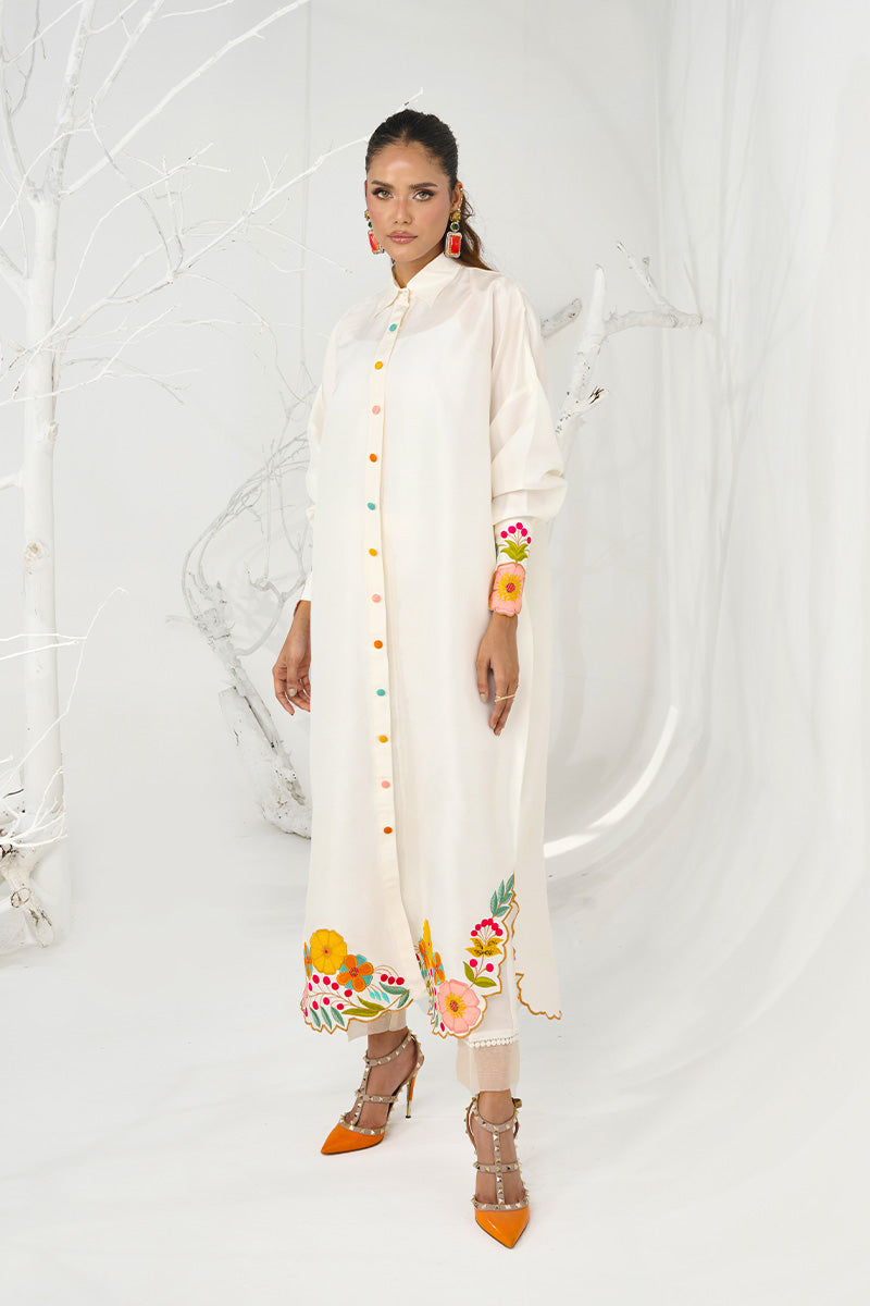 Wardha Saleem | Zimal Silk Edit | Nia (Pure Raw-Silk) - Pakistani Designer Dress - by Wardha Saleem - Type : Ladies Clothes - 100% Original at Saira Sultan