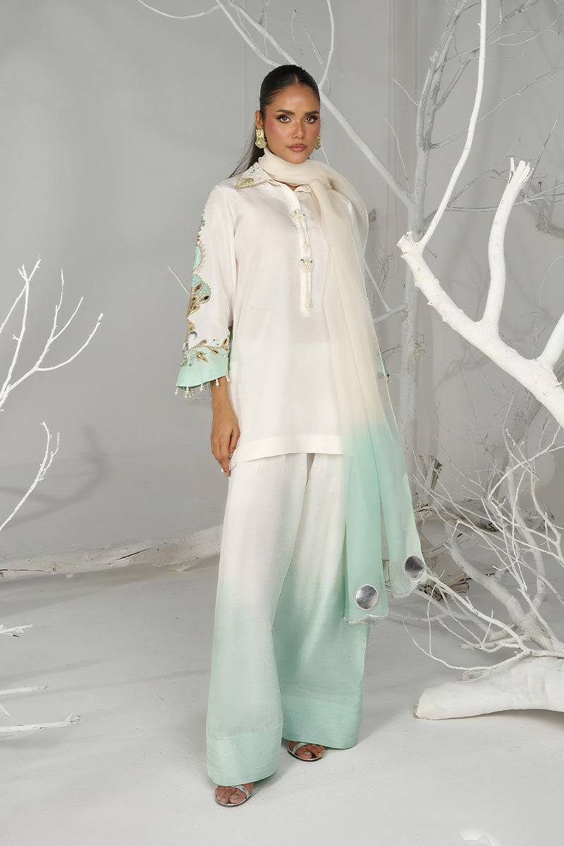 Wardha Saleem | Zimal Silk Edit | Saha - Pakistani Designer Dress - by Wardha Saleem - Type : Ladies Clothes - 100% Original at Saira Sultan