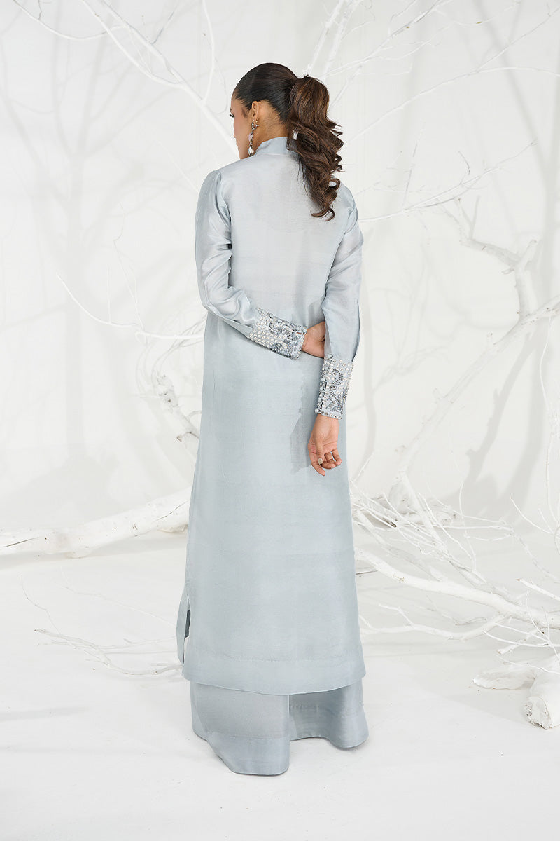 Wardha Saleem | Zimal Silk Edit | Amal (Pure Raw-Silk) - Pakistani Designer Dress - by Wardha Saleem - Type : Ladies Clothes - 100% Original at Saira Sultan