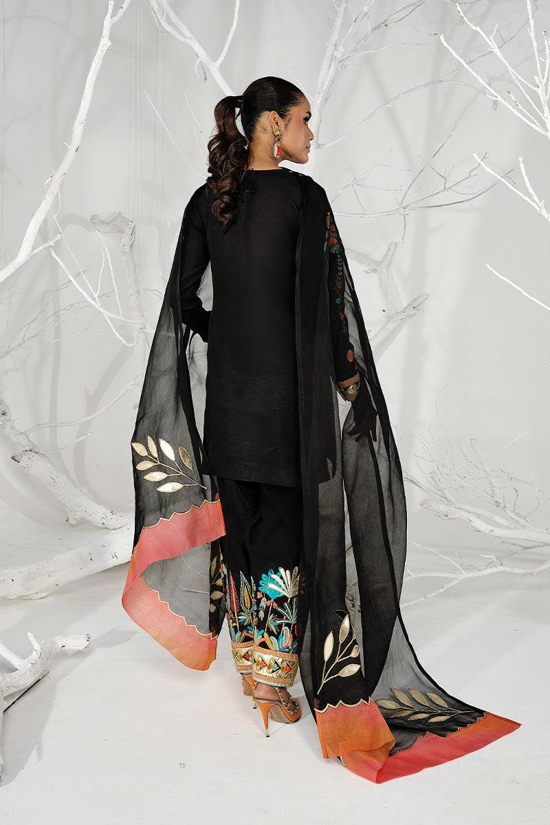 Wardha Saleem | Zimal Silk Edit | Siba - Pakistani Designer Dress - by Wardha Saleem - Type : Ladies Clothes - 100% Original at Saira Sultan