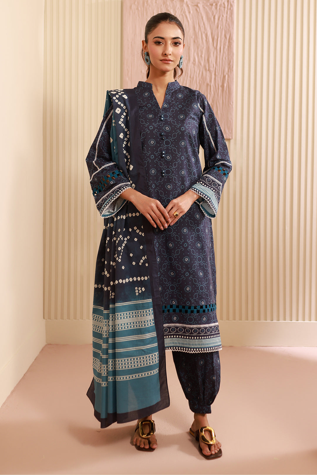 Zellbury | Unstitched 3 Piece Cambric | Shirt Shalwar Dupatta - 0642