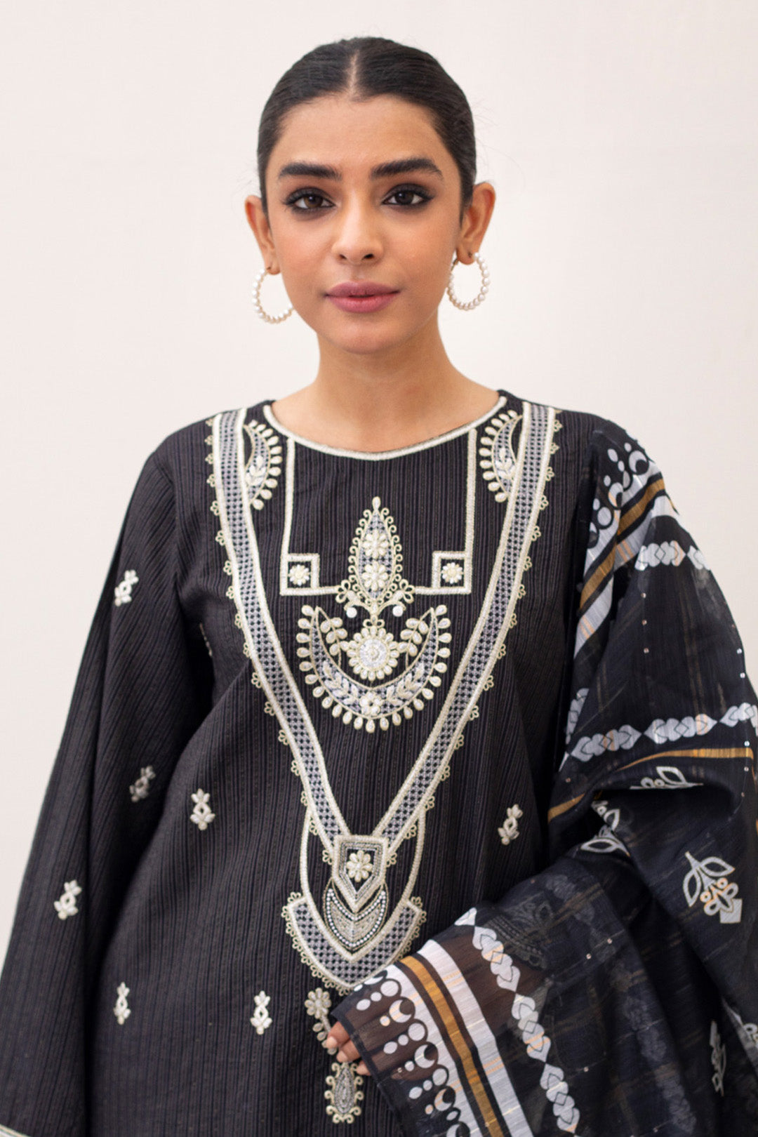 Zellbury | Unstitched 3 Piece Lawn | Embroidered Shirt Shalwar Dupatta - 0190 Default Title